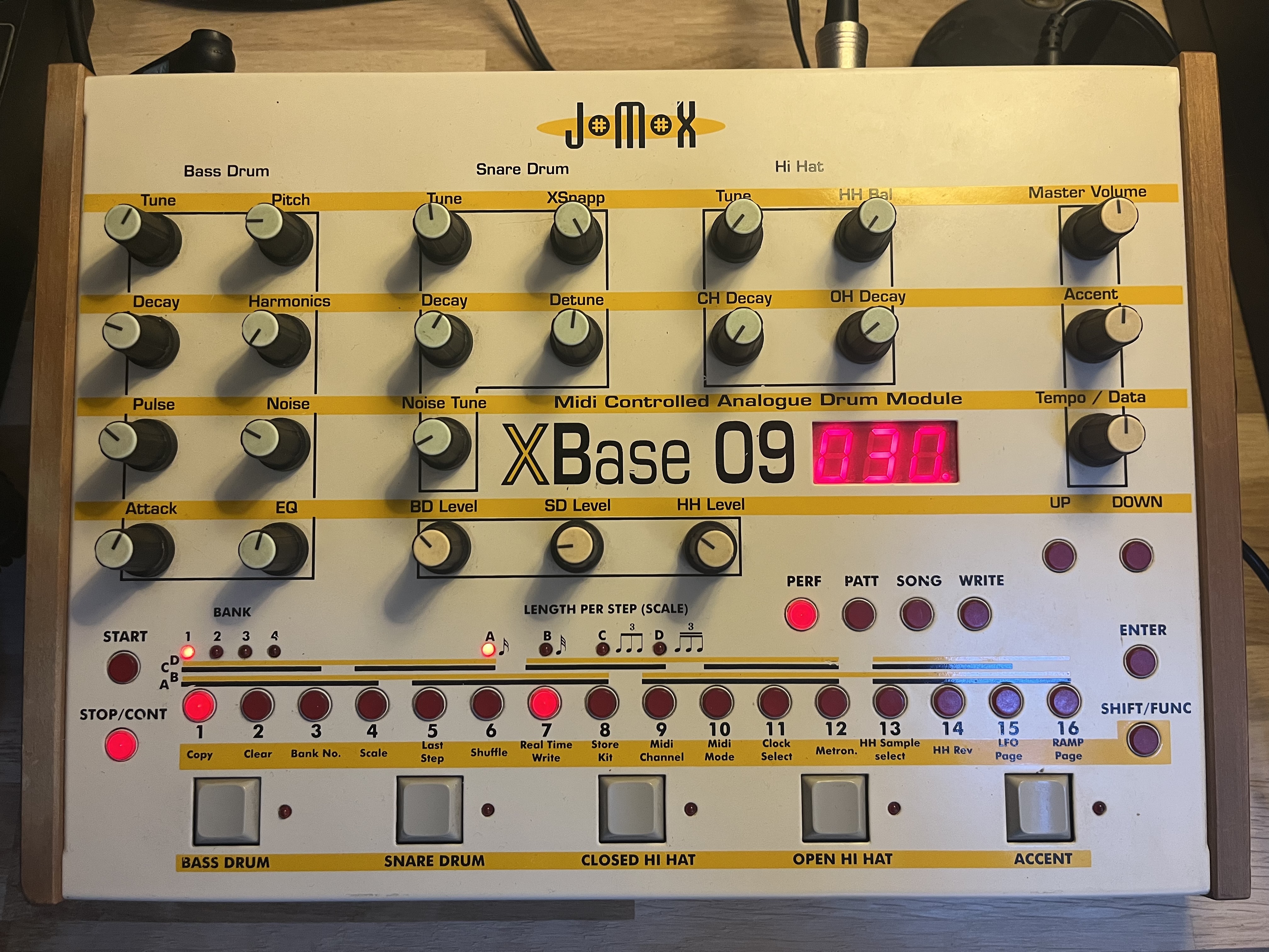 Vend XBase-09