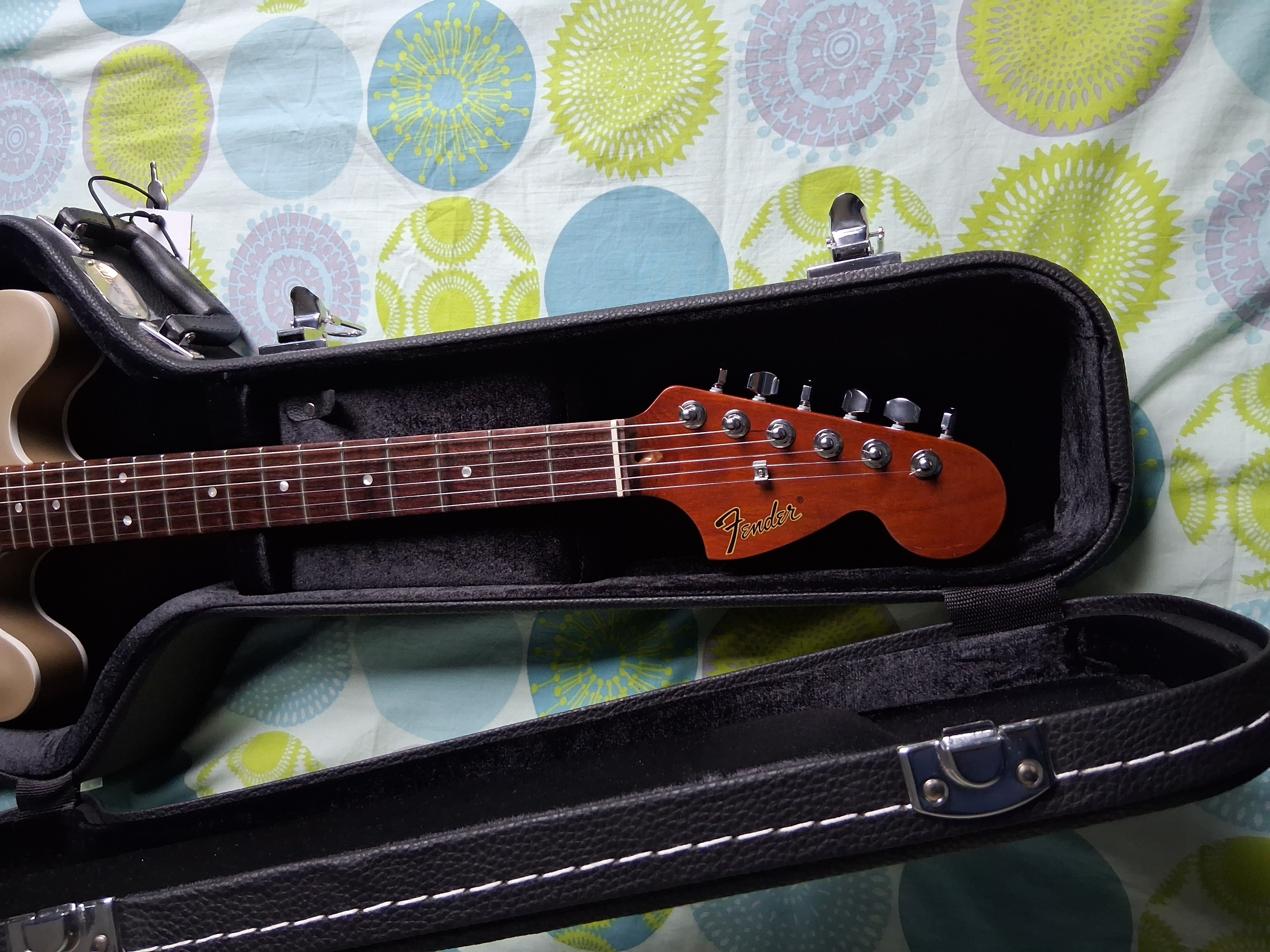 Fender Tom DeLonge Starcaster (15790)