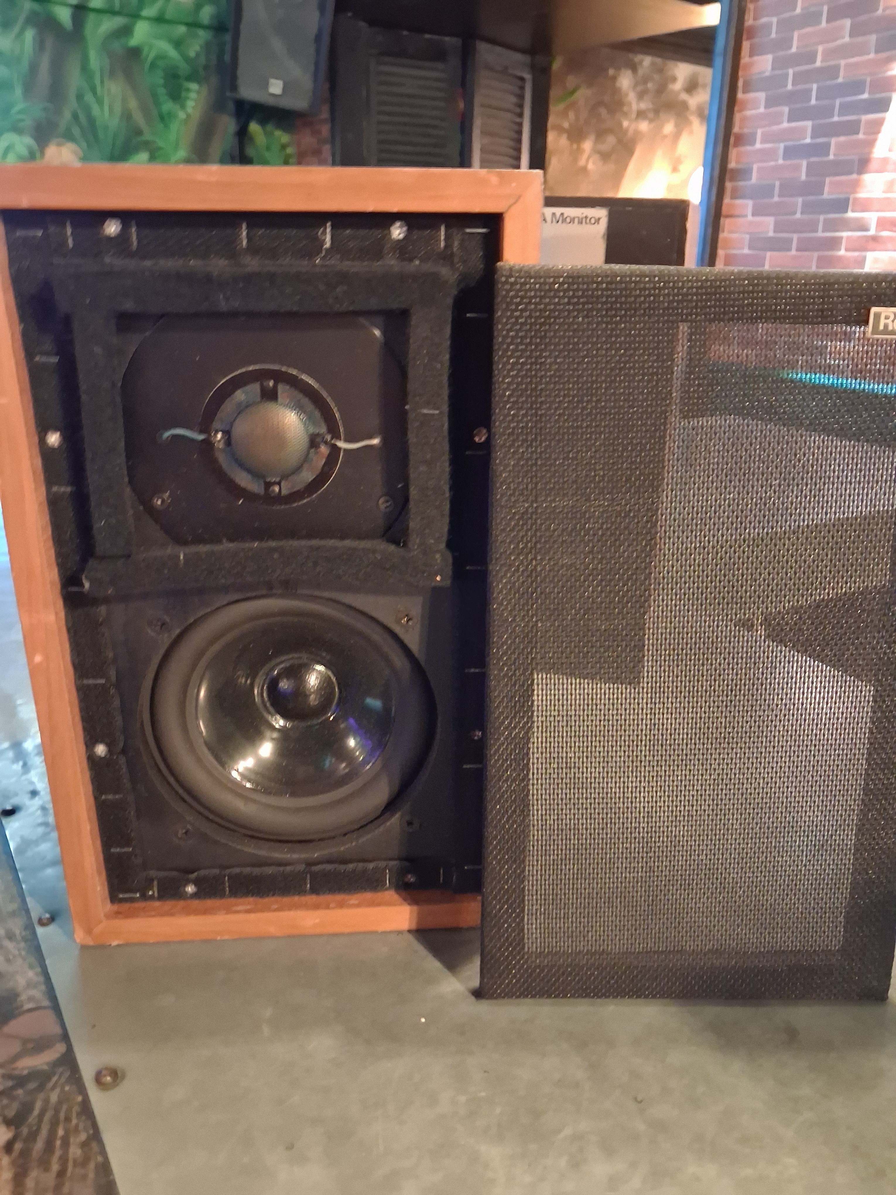 Enceintes Rogers Ls3/5A monitor 