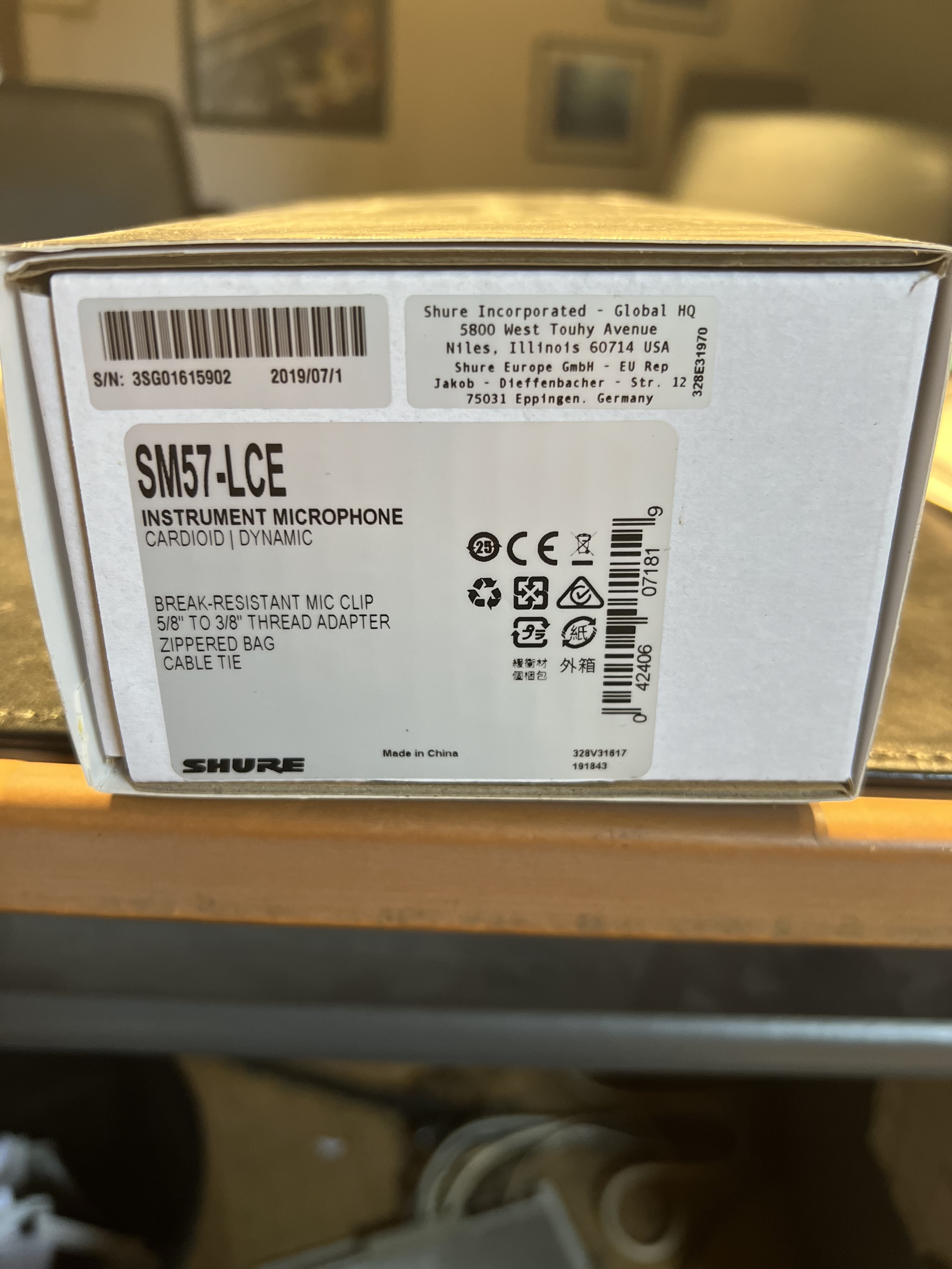 SM57  SHURE neuf
