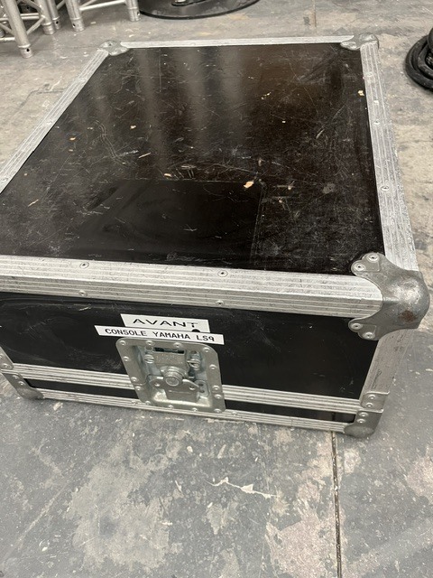 Yamaha LS9-16 (4127)