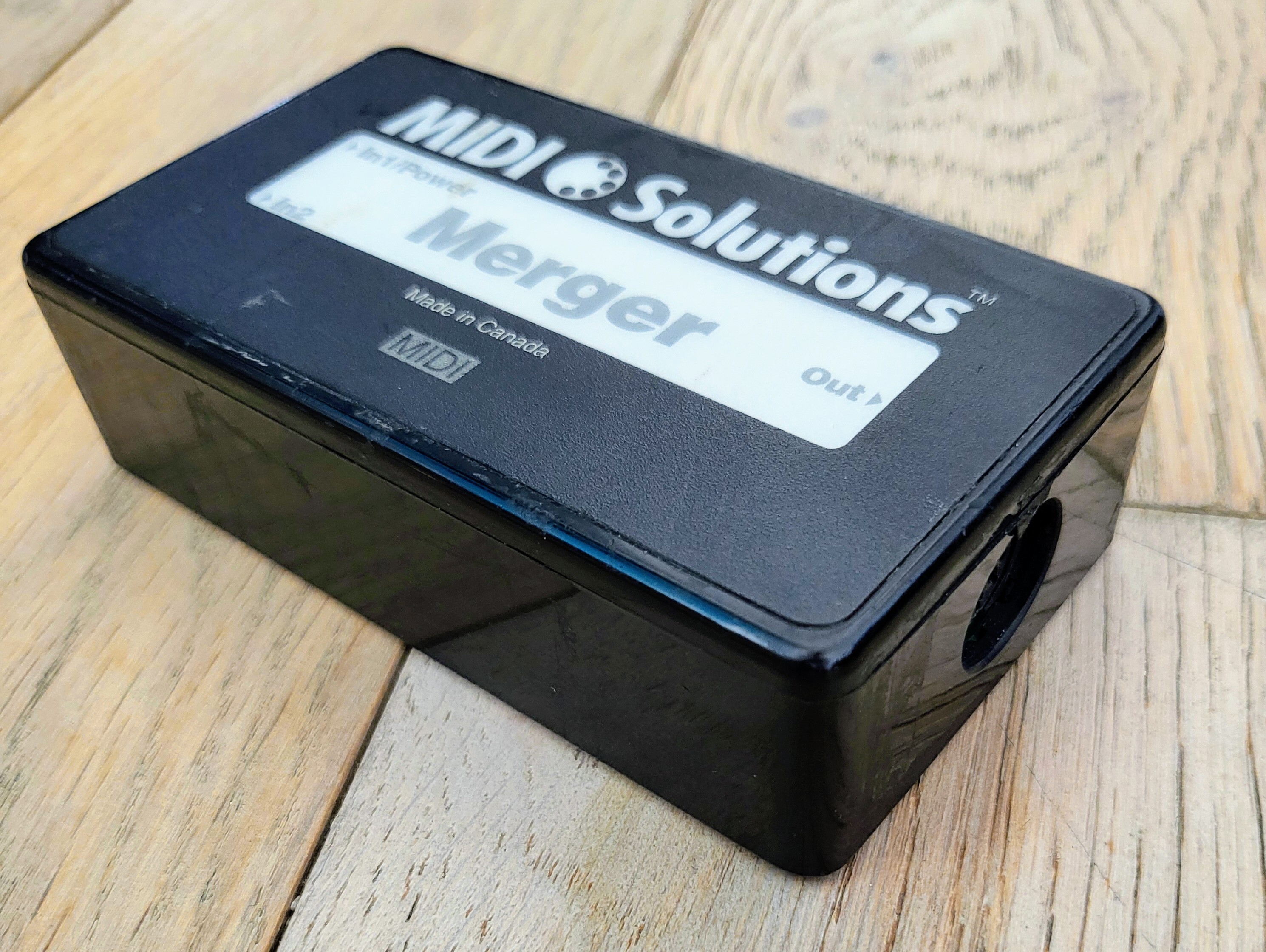 MIDI Solutions Merger 2-In/1-Out MIDI Merger 2010s - Black