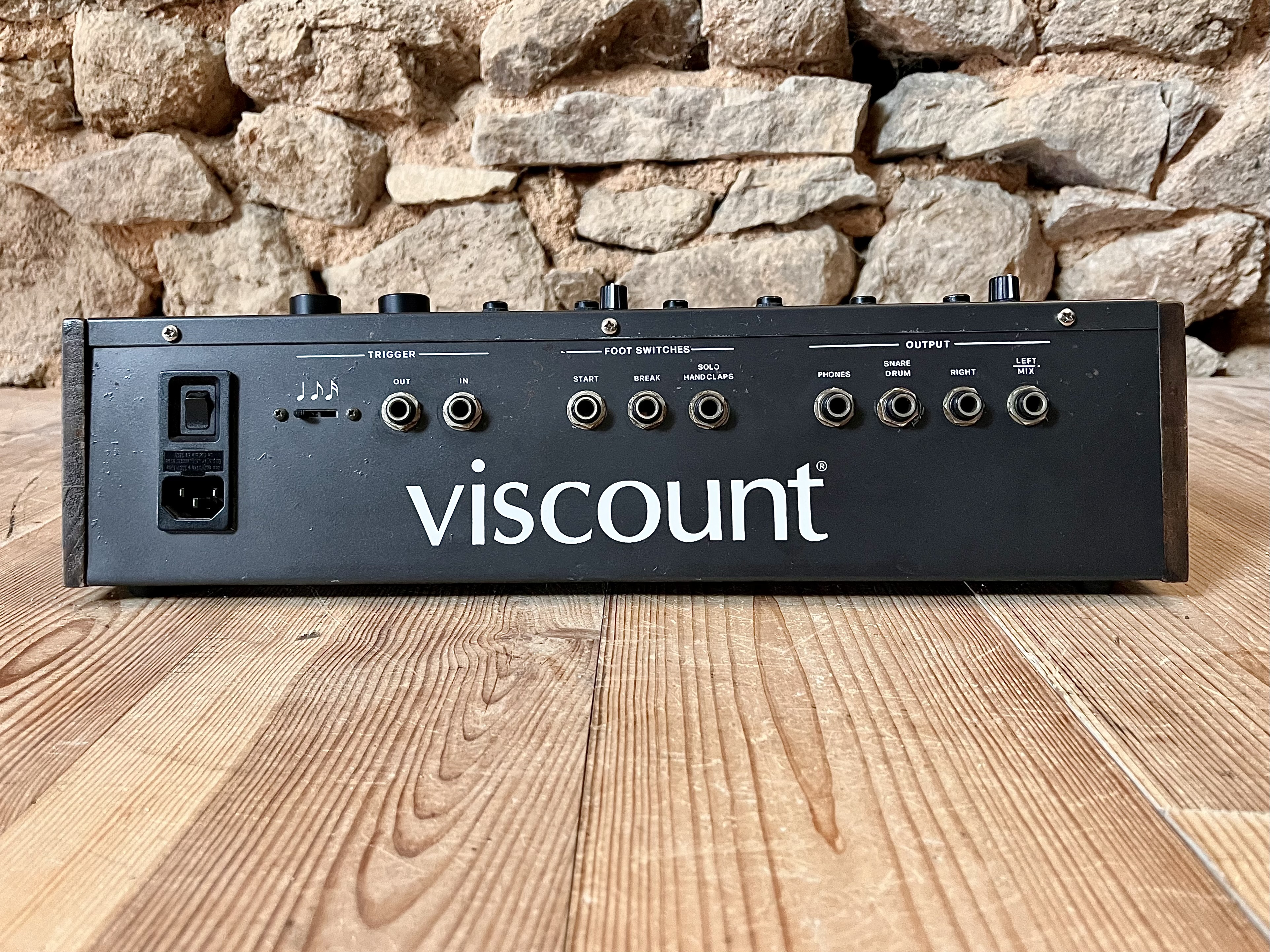 Viscount PCM R64 (33236)