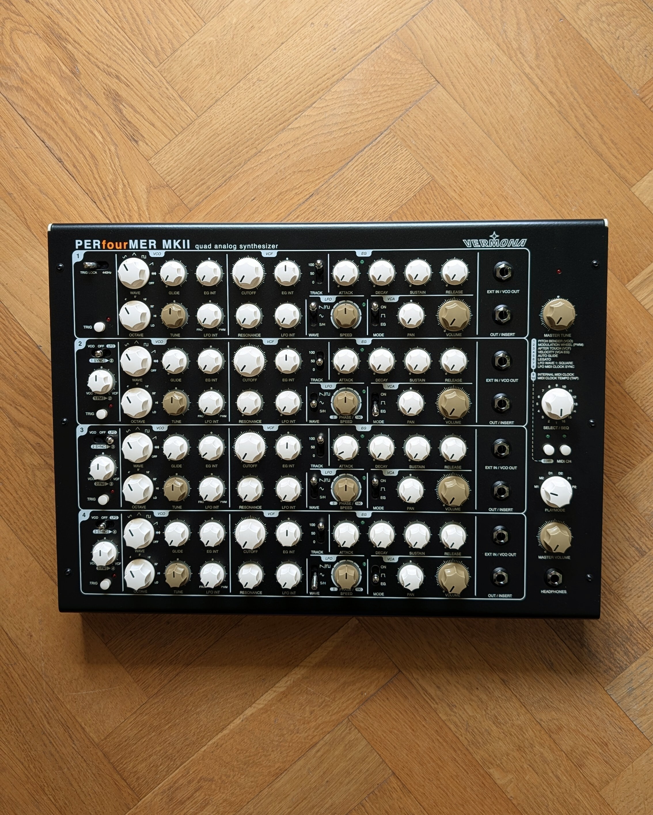 Vermona Perfourmer MkII CV/gate + case - neuf