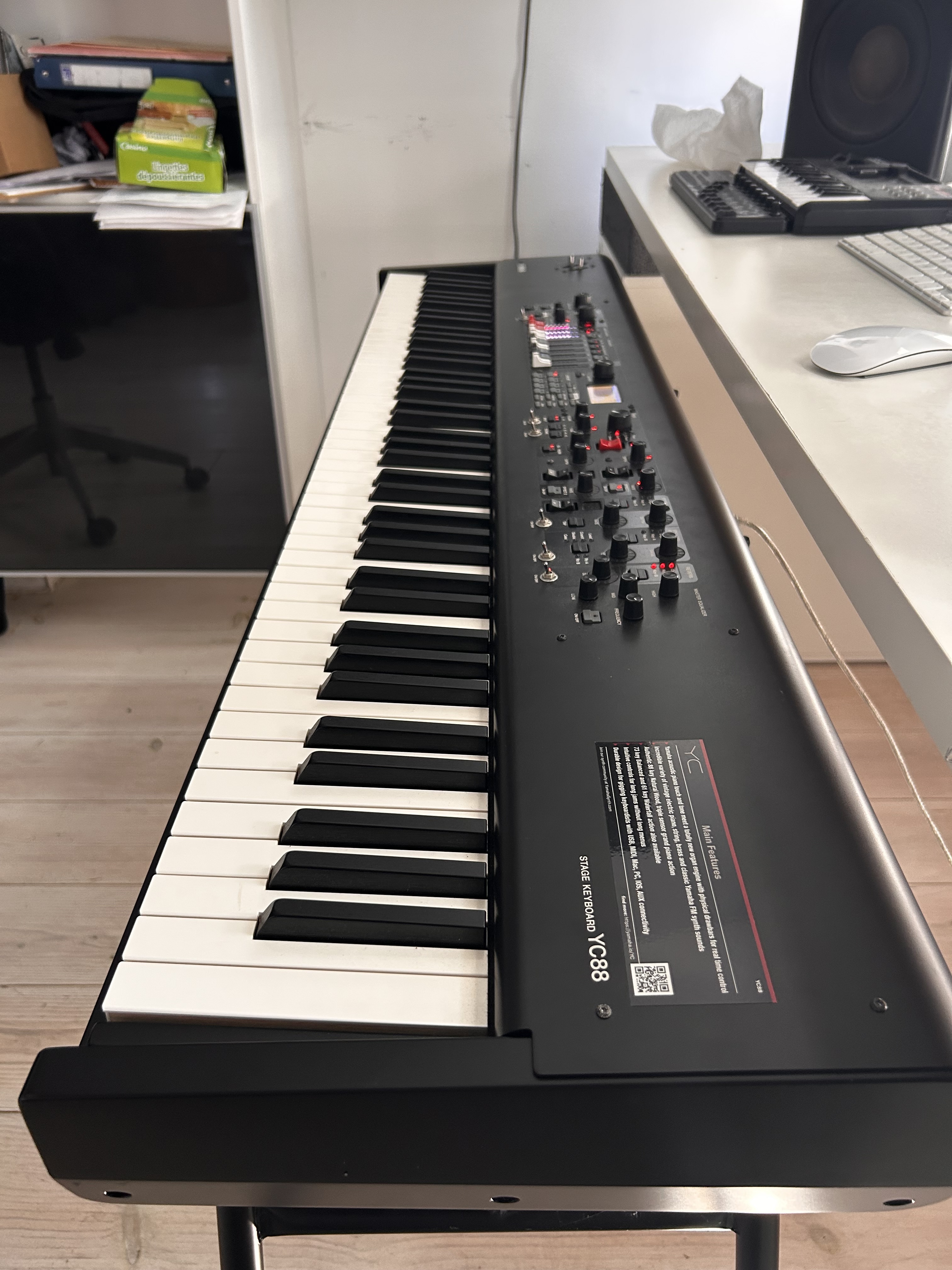 Yamaha YC88 (23881)