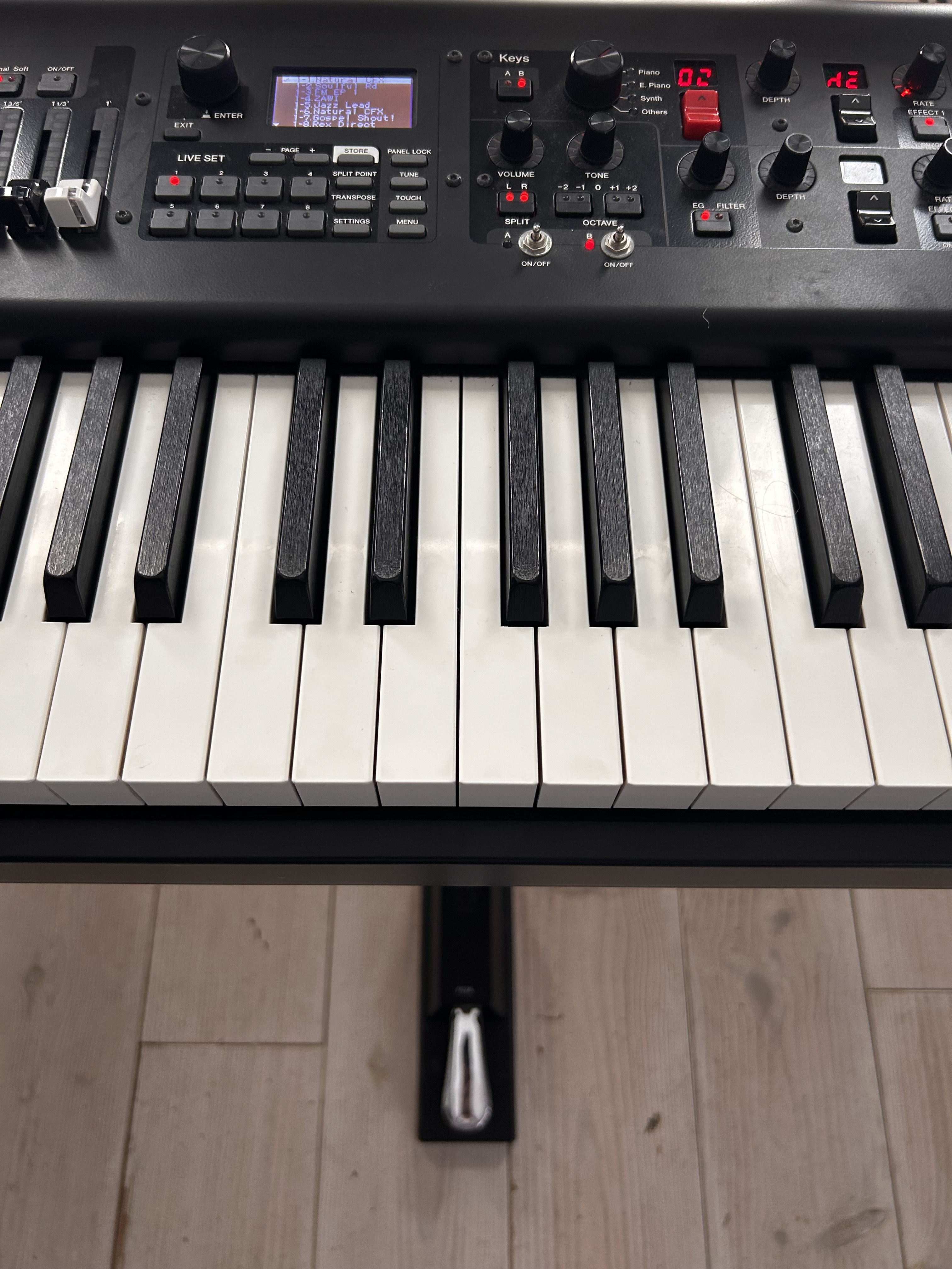 Yamaha YC88 (1344)