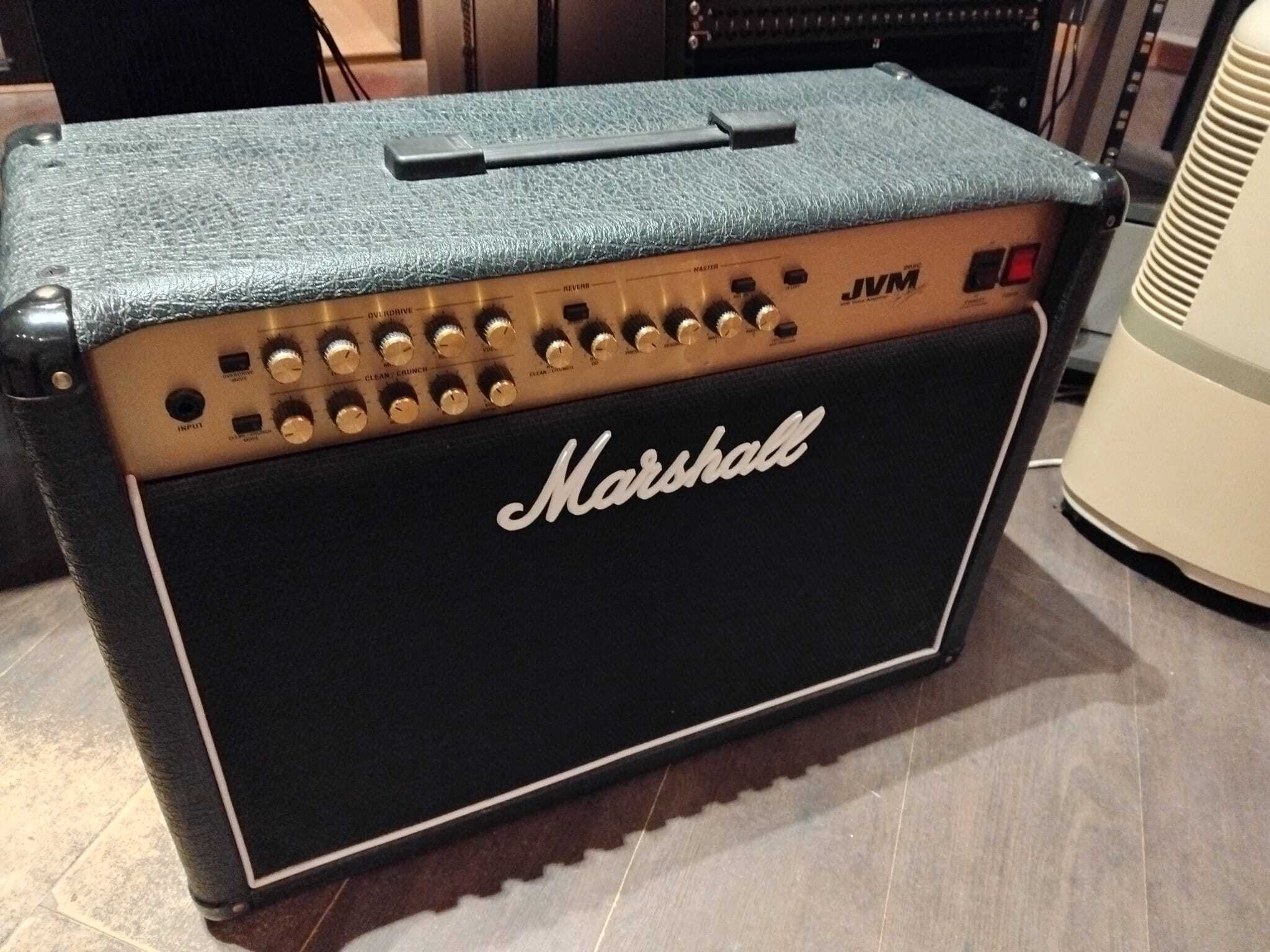 Vends Marshall JVM205C