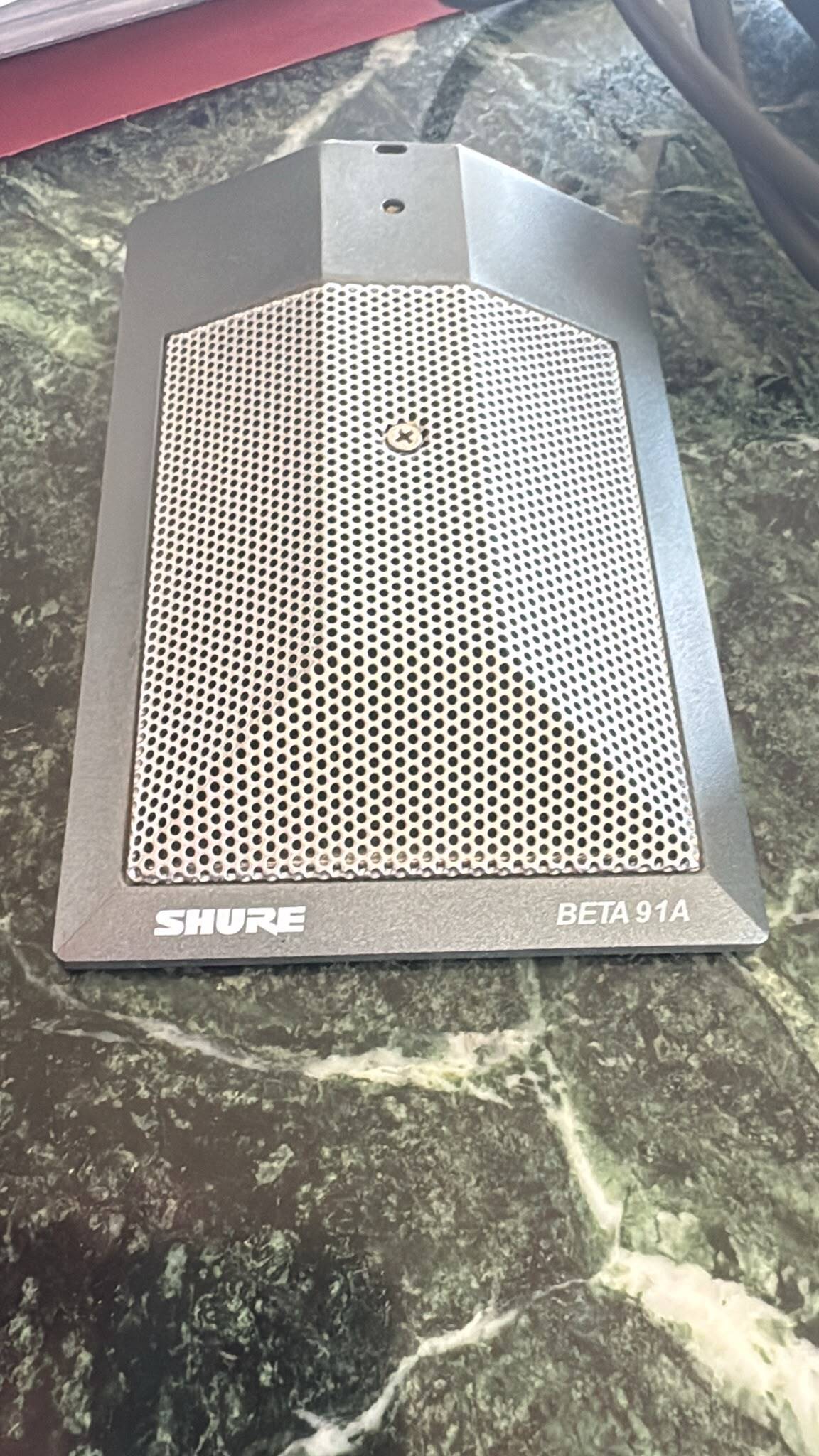 Vends Shure Beta 91A – Microphone Boundary Condenser