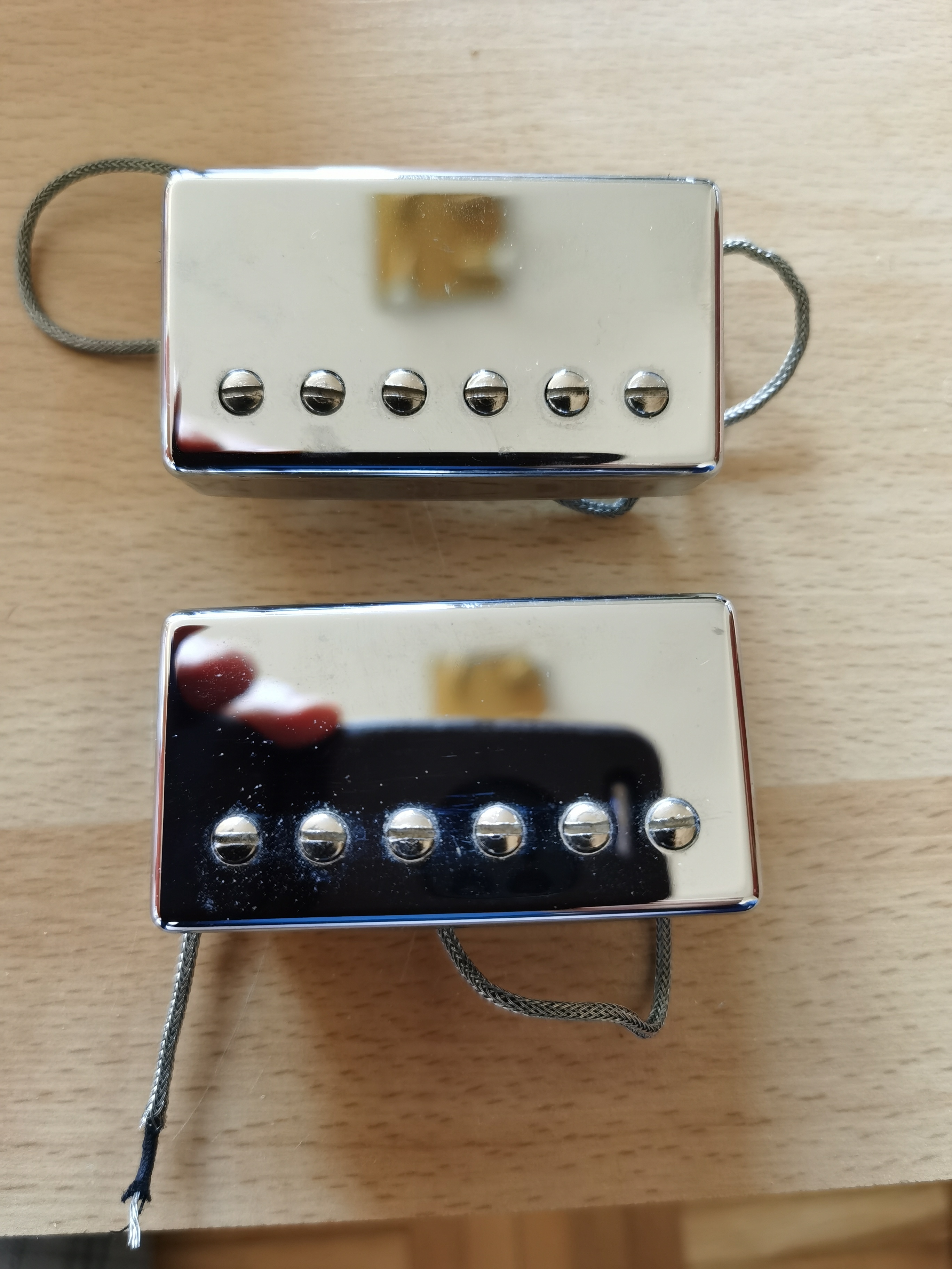 Vends set de 2 micros Gibson 57 Classic, très bon état