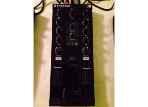 Native Instruments Traktor Kontrol Z1 (52439)