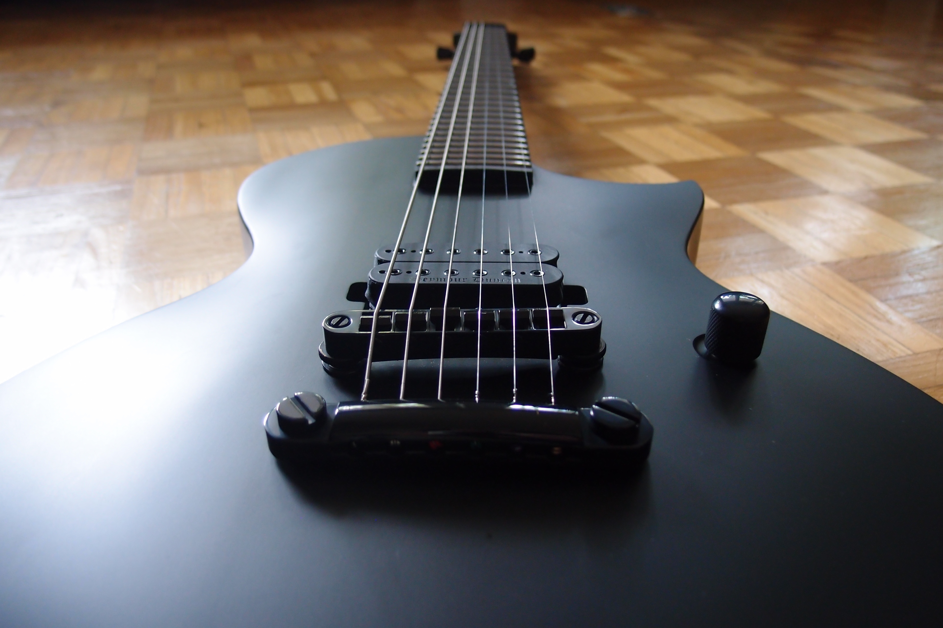 LTD EC Black Metal (28468)