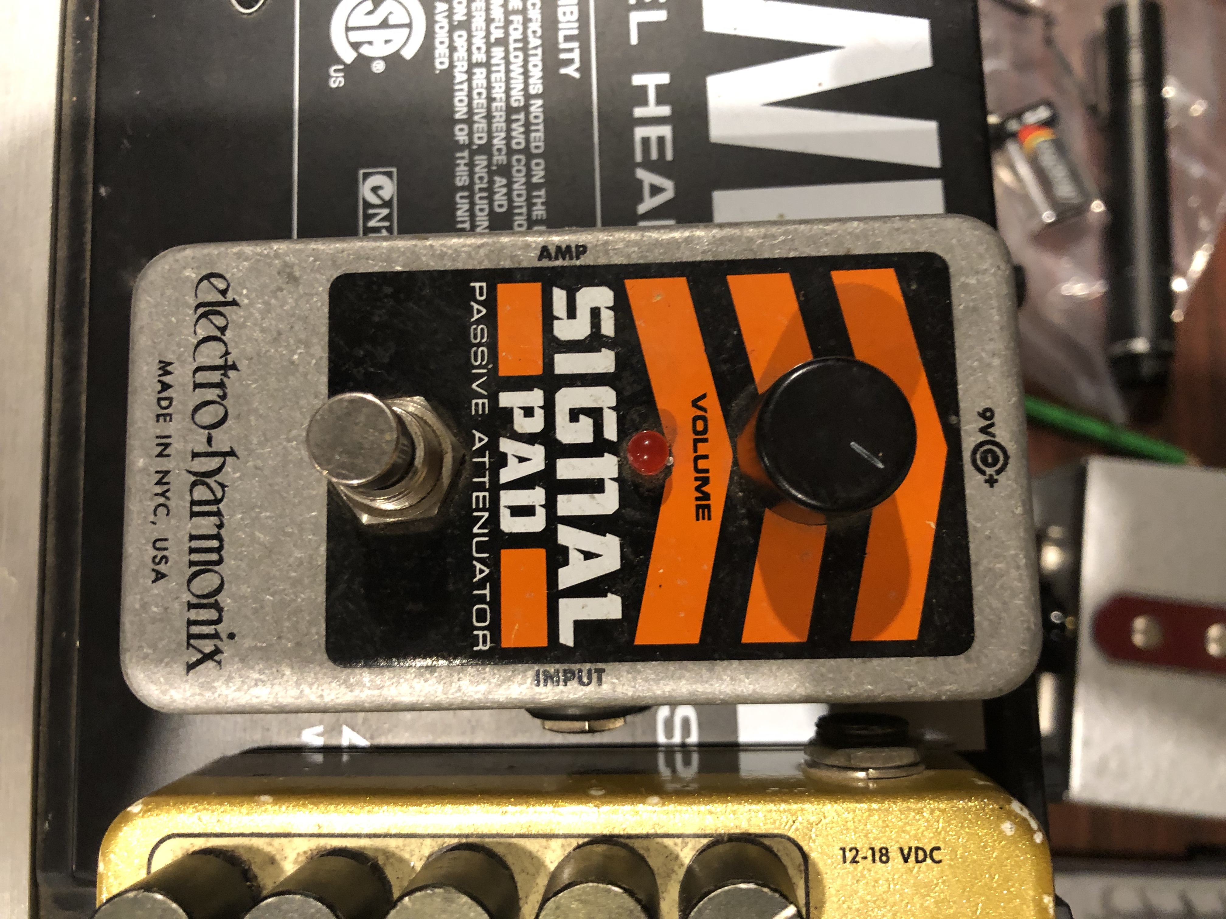 Signal pad EHX
