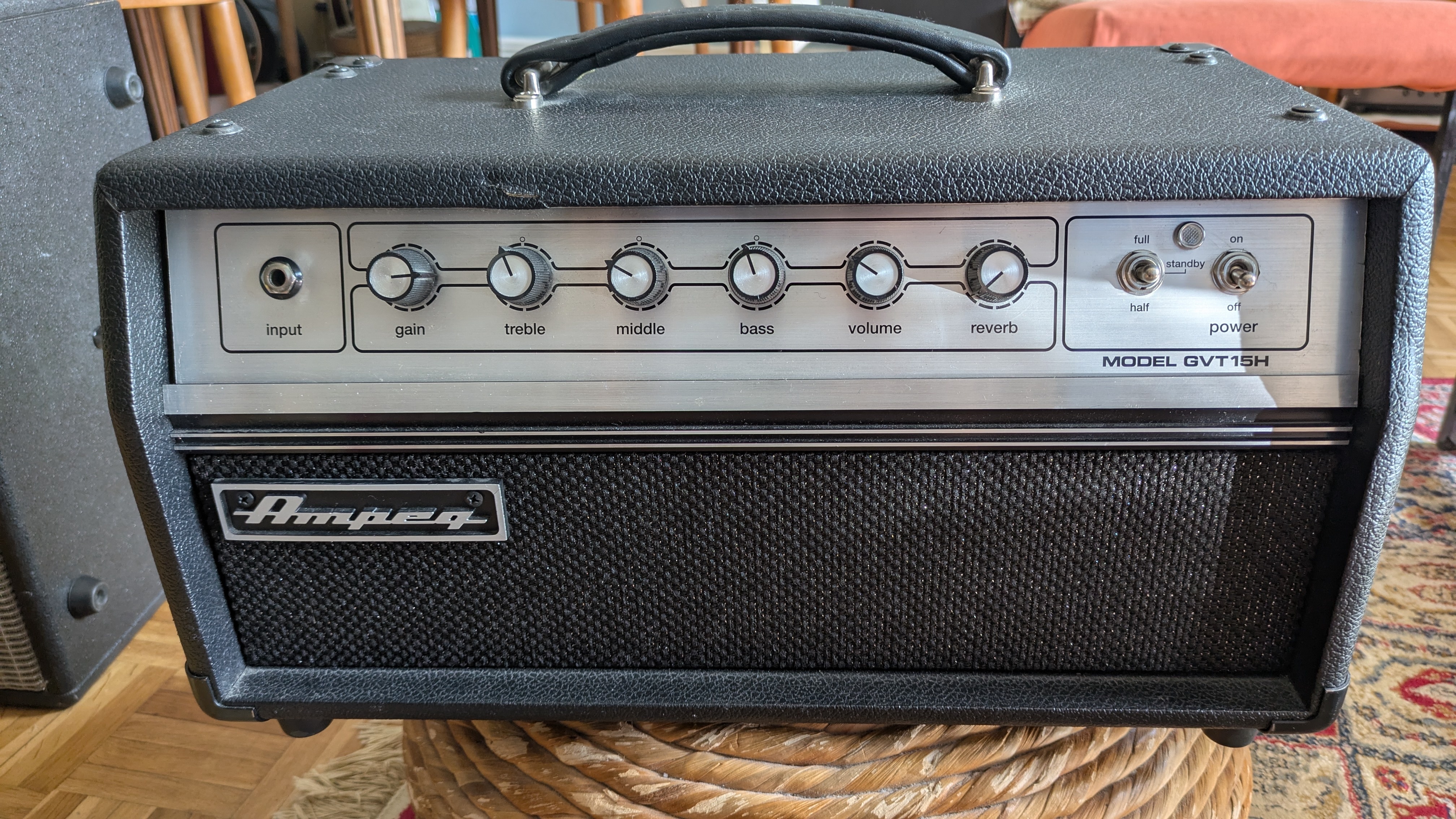 Ampeg GVT15H (63211)