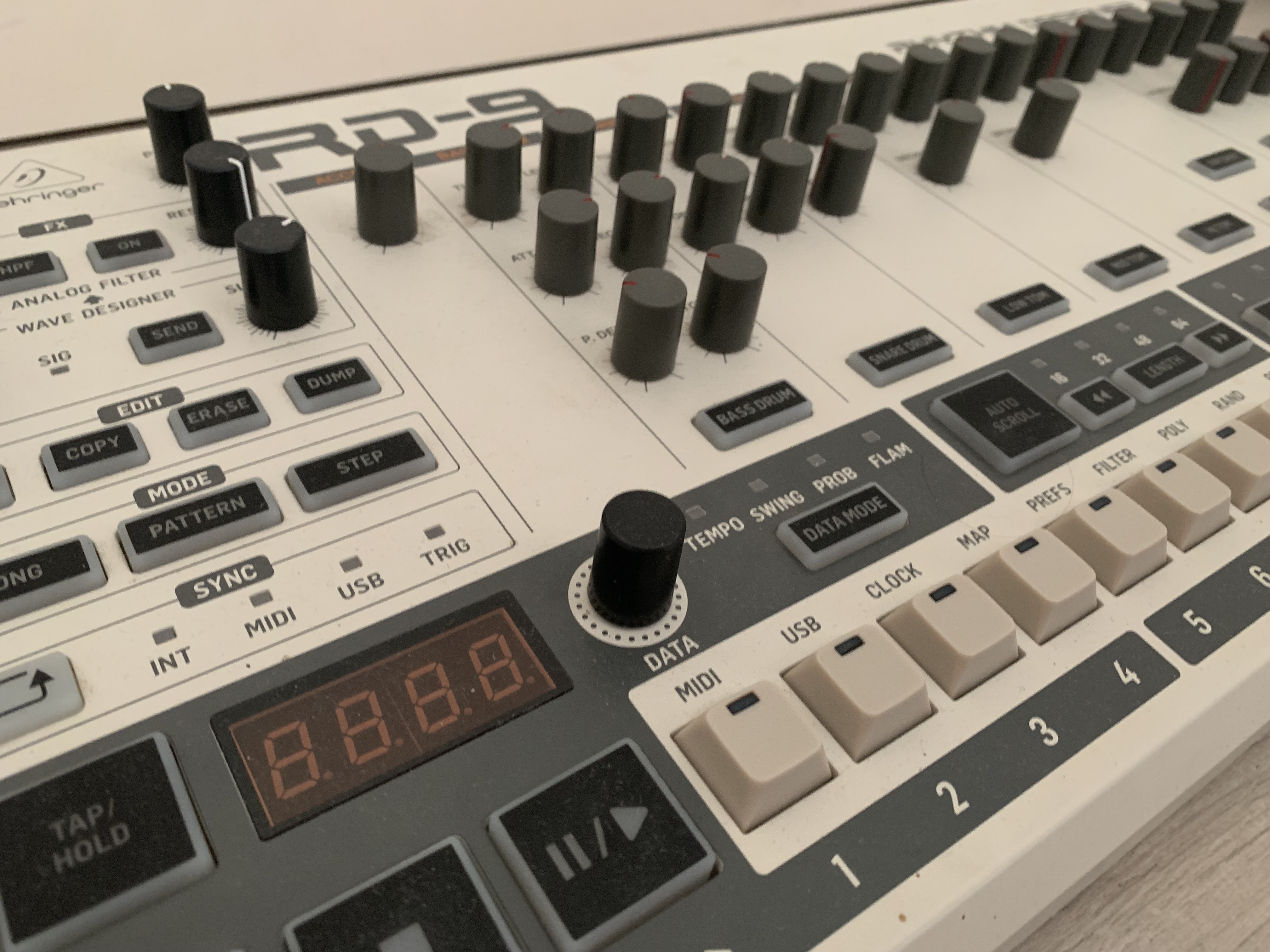 Behringer RD-9 (57219)