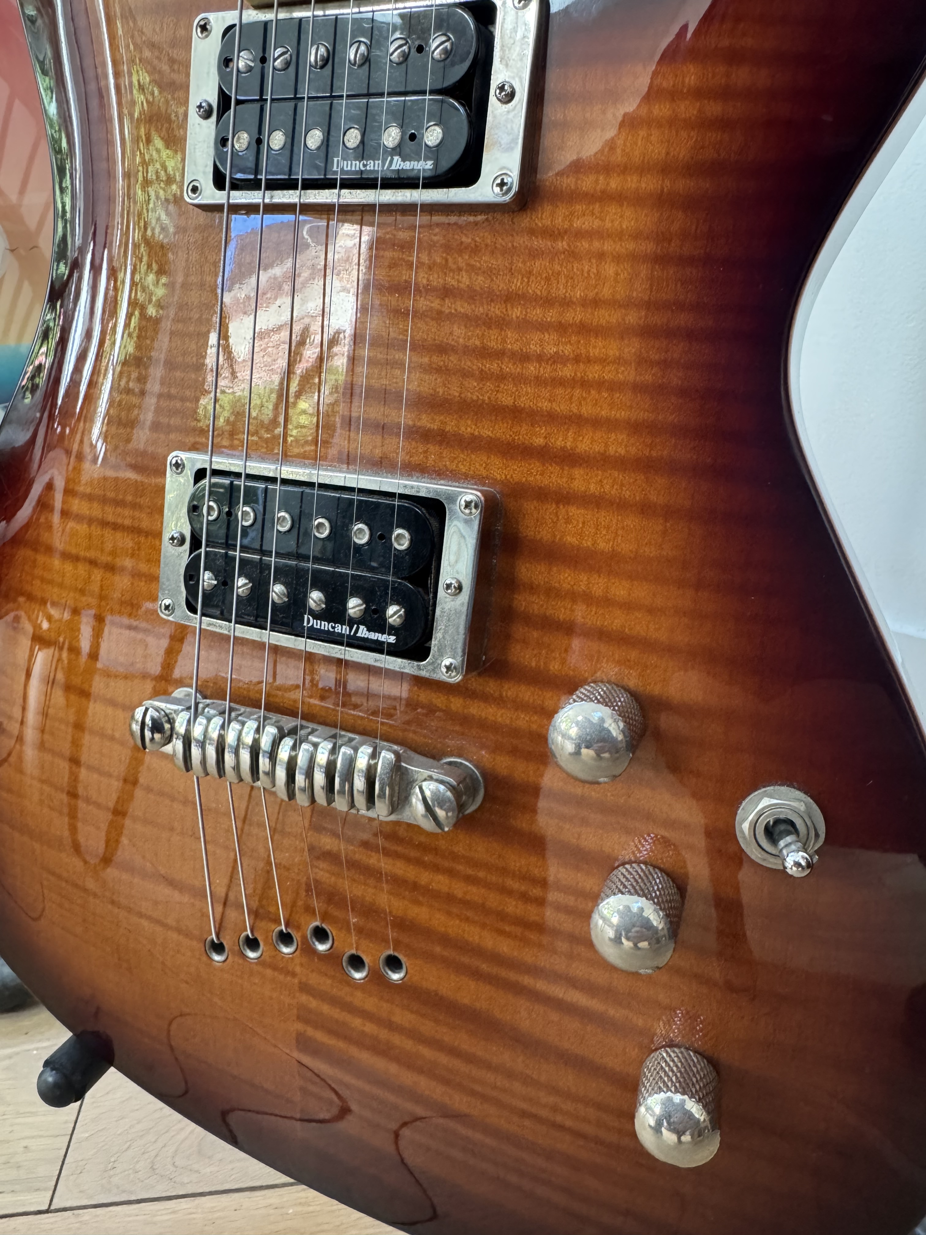 IBANEZ SZ520 