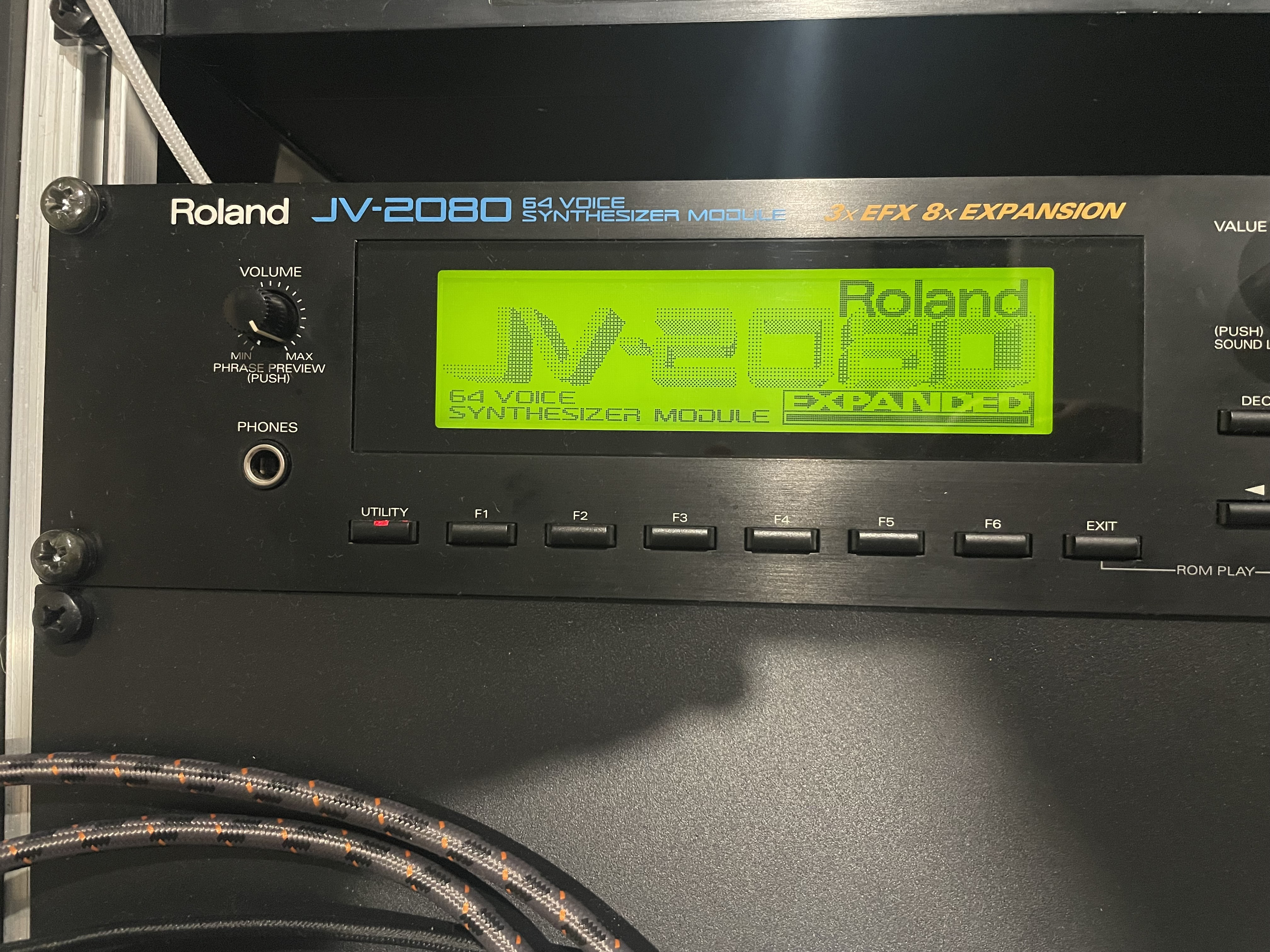 Roland JV-2080 (51784)