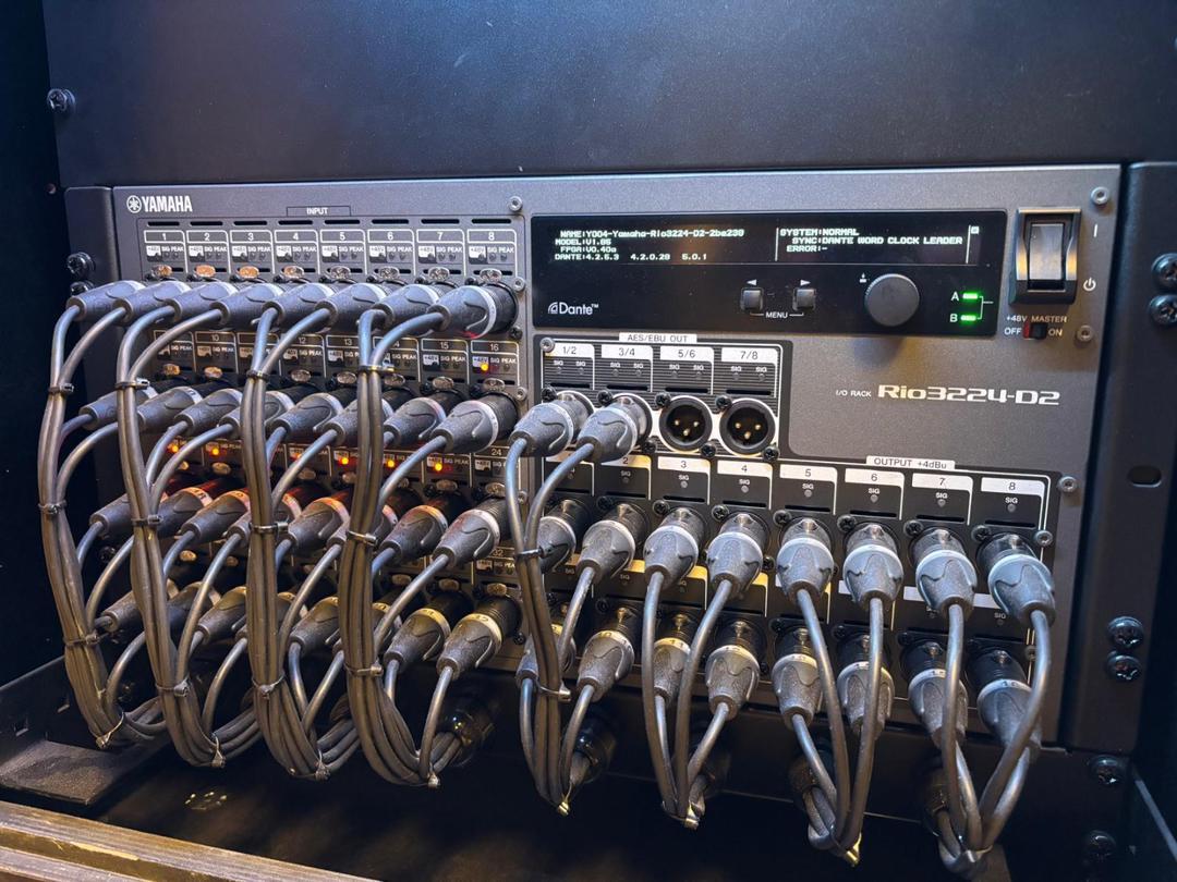 Yamaha Rio3224-D2 Dante Stagebox – Excellent état