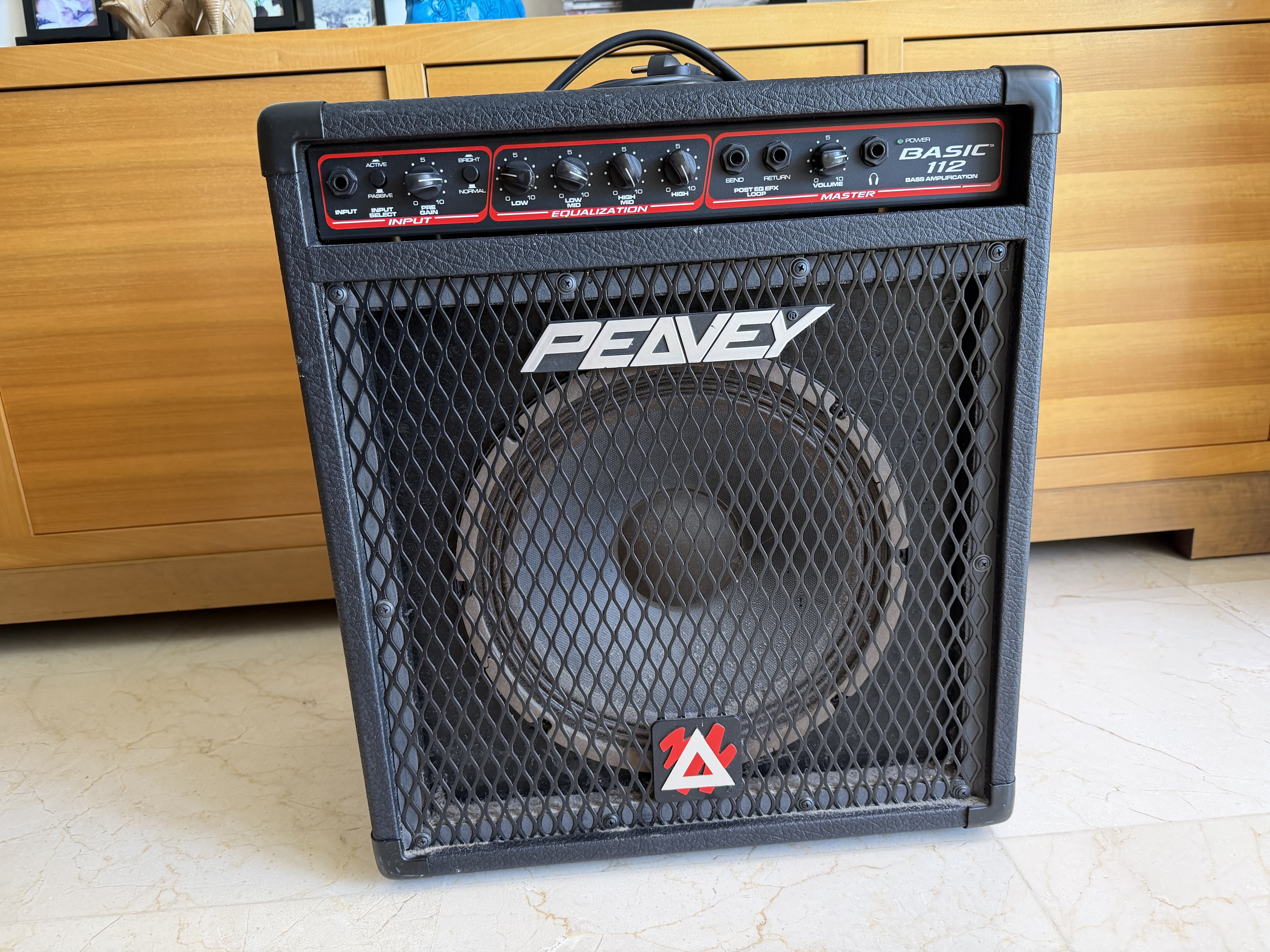 Vends ampli basse Peavey Basic 112