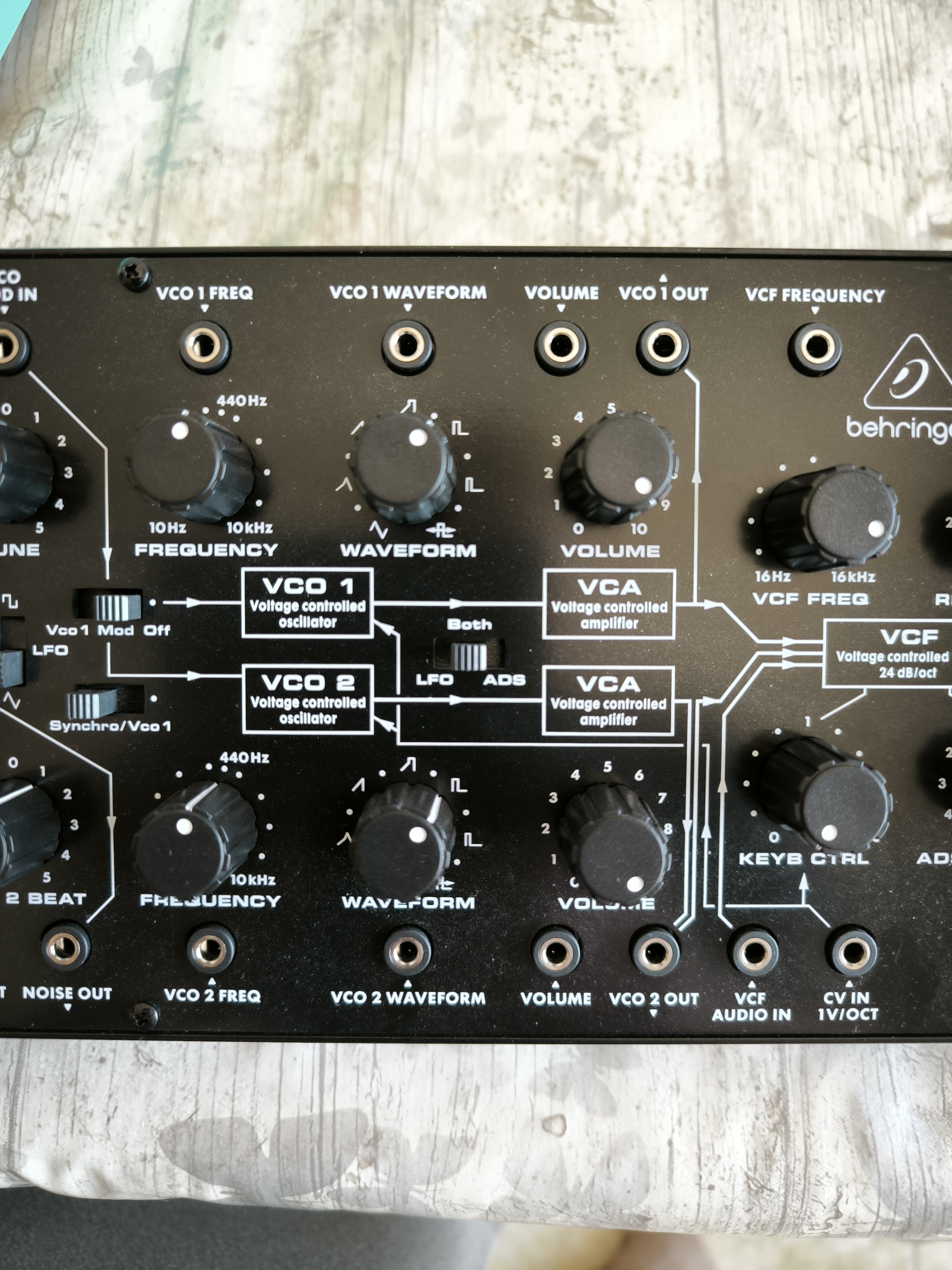 Behringer Kobol Expander (88778)