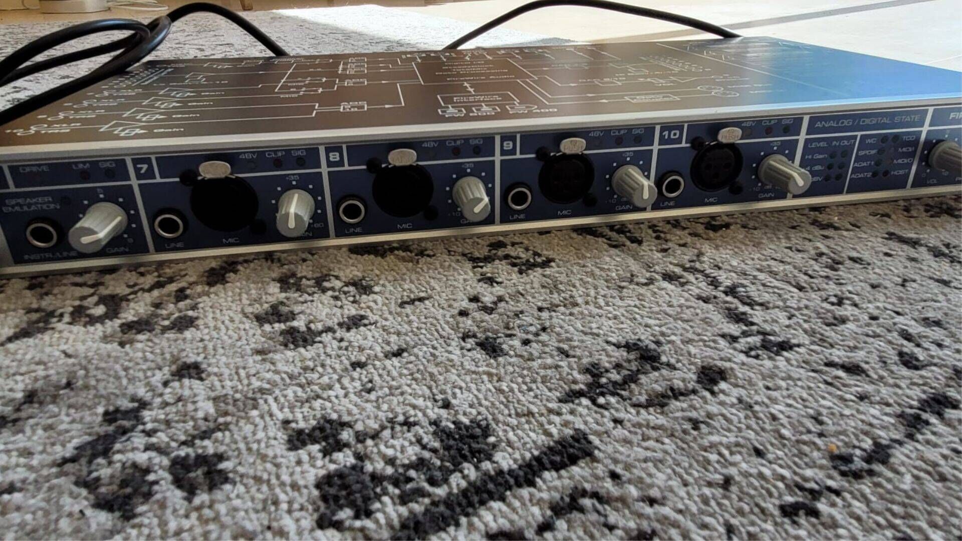 RME FireFace 800 - Vintage et en parfait état