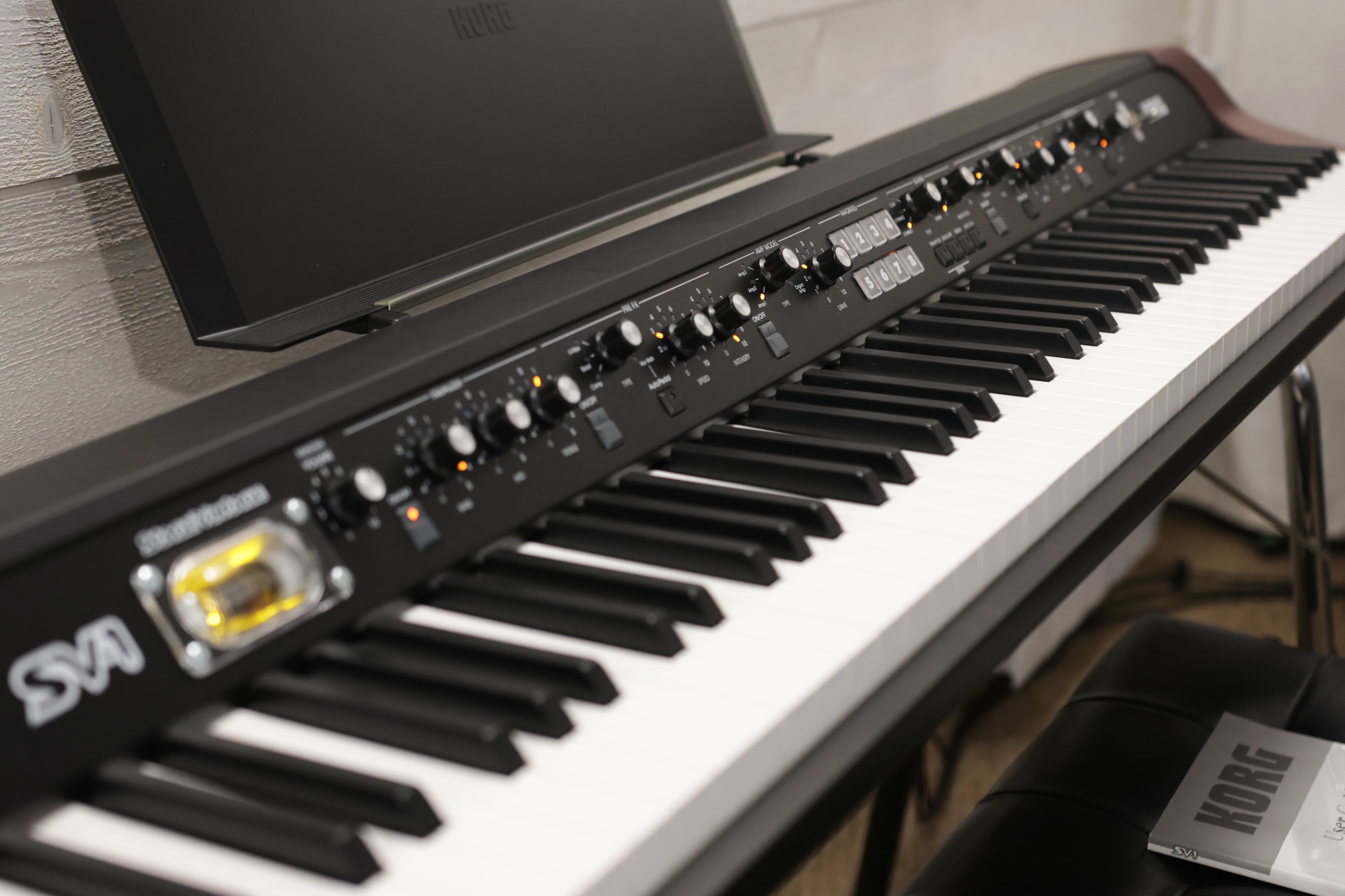 Korg SV-1 88 (2003)