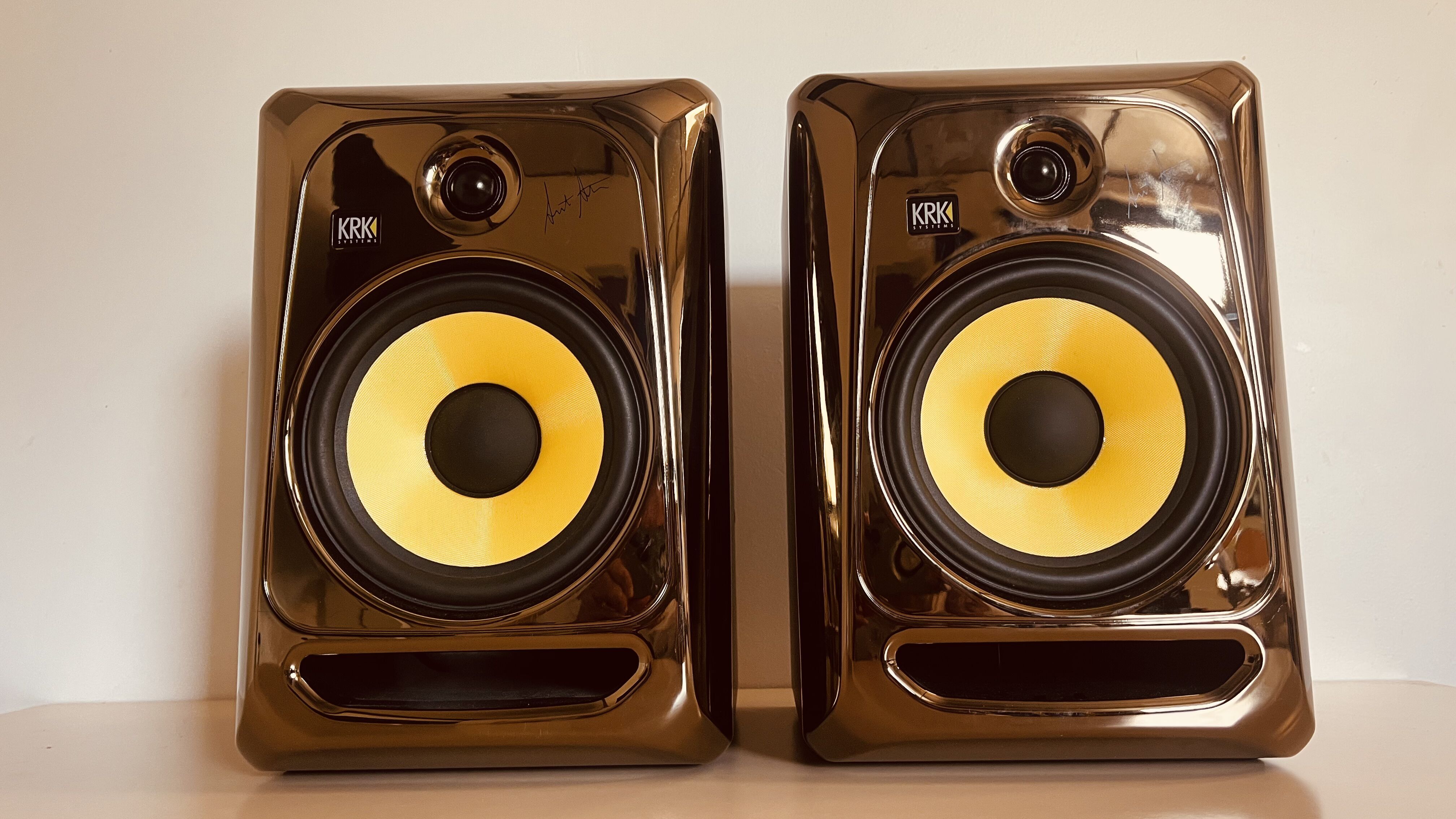 paire de KRK Classic 8ss Scott Storch Édition limitée