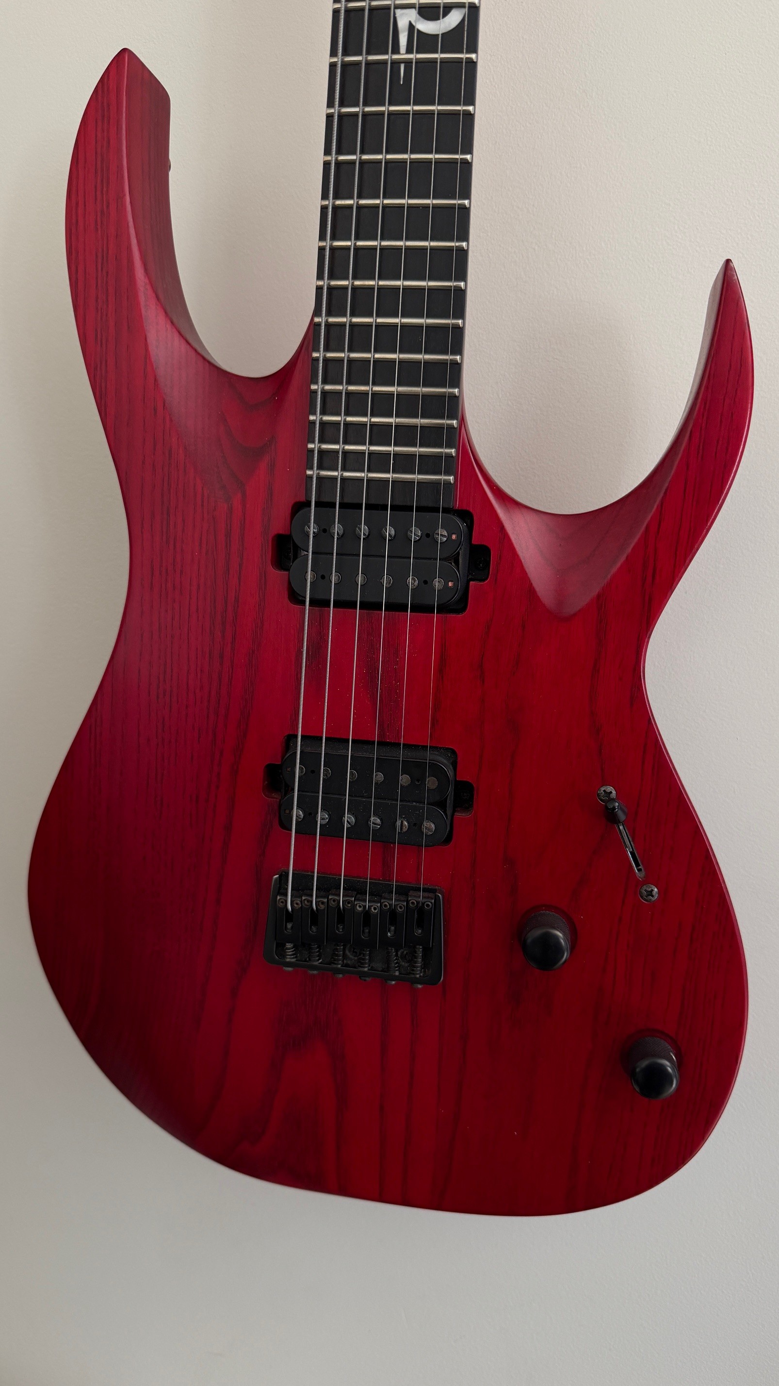 Vends guitare Solar A2.6 TBRM