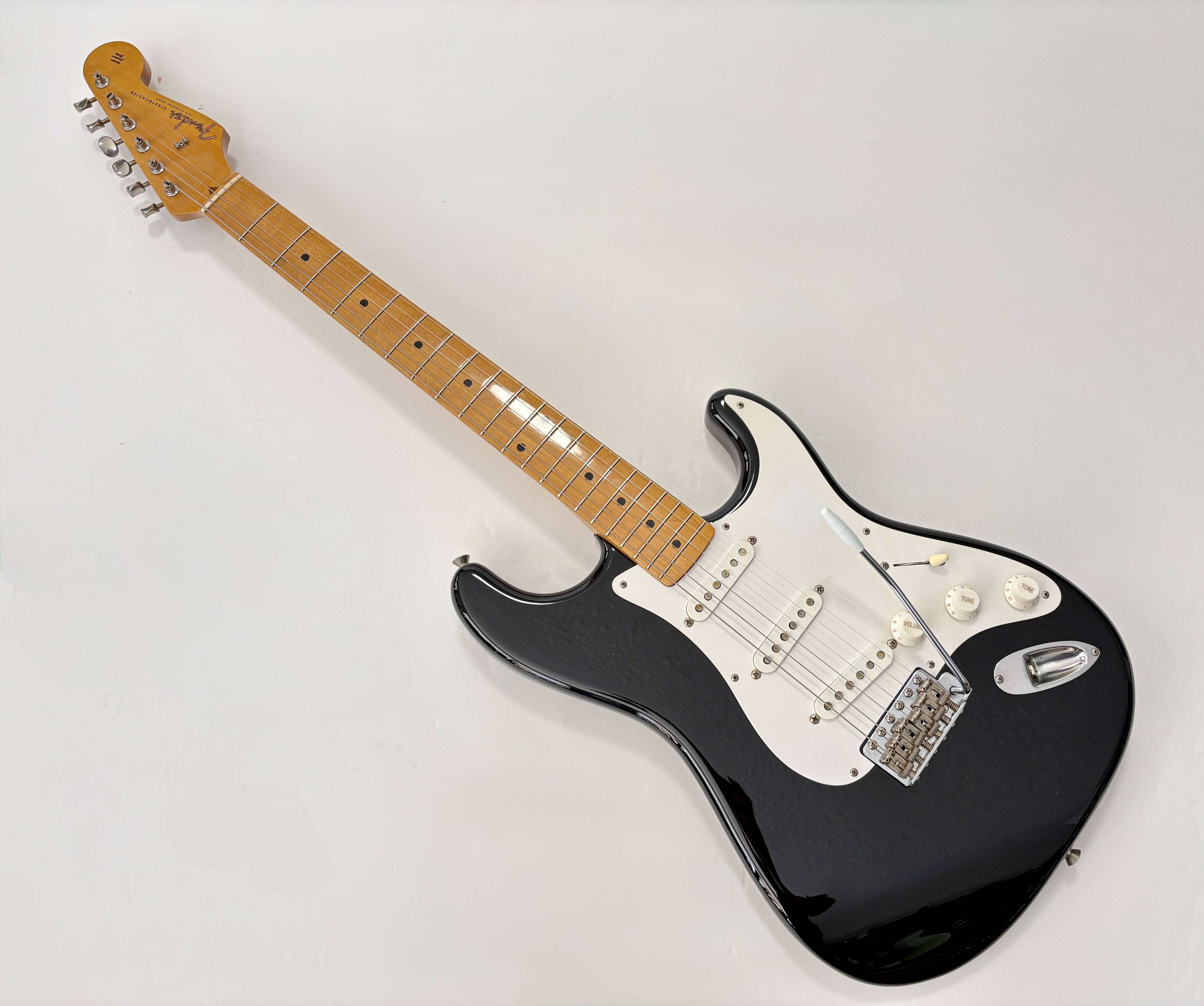 Fender ST57-xx (9335)