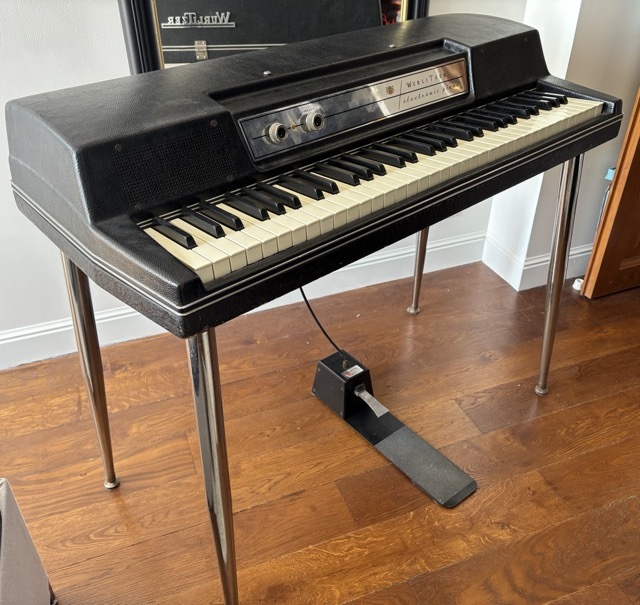 vends WURLITZER 200A complet