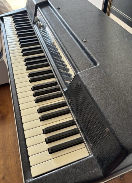 Wurlitzer 200A (87050)