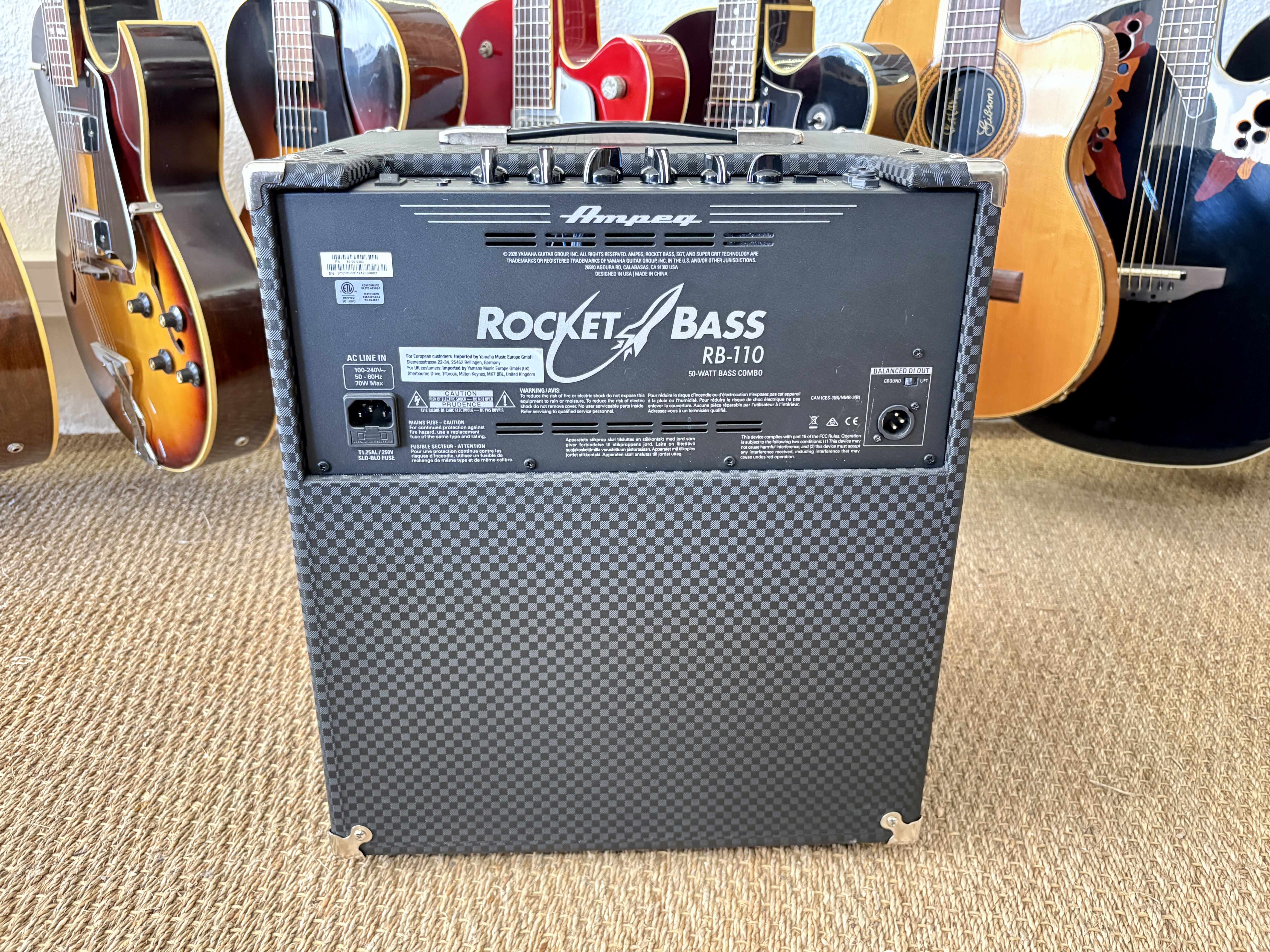 Ampeg RB-110 (47144)