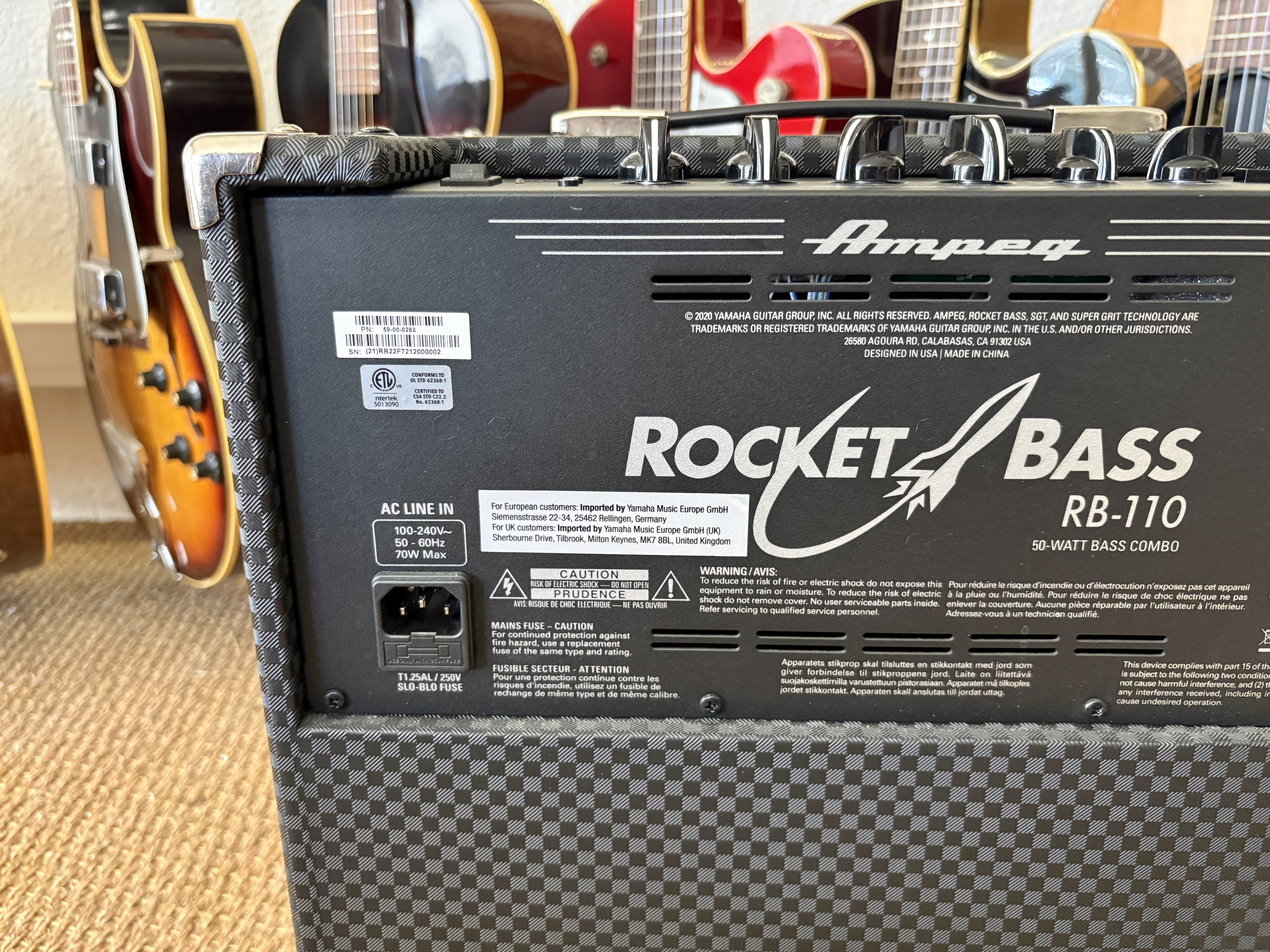 Ampeg RB-110 (50887)