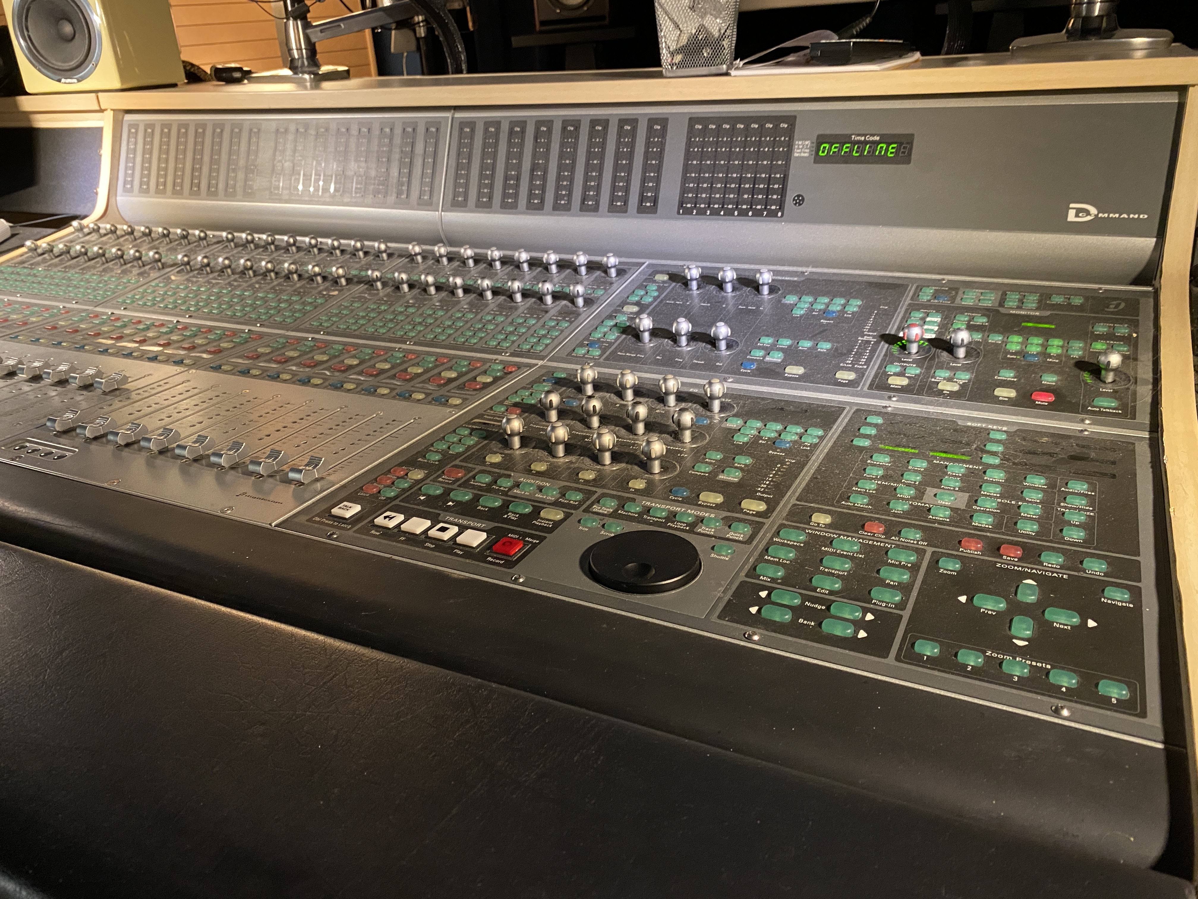 DigiDesign D-Command 24 faders + pièces