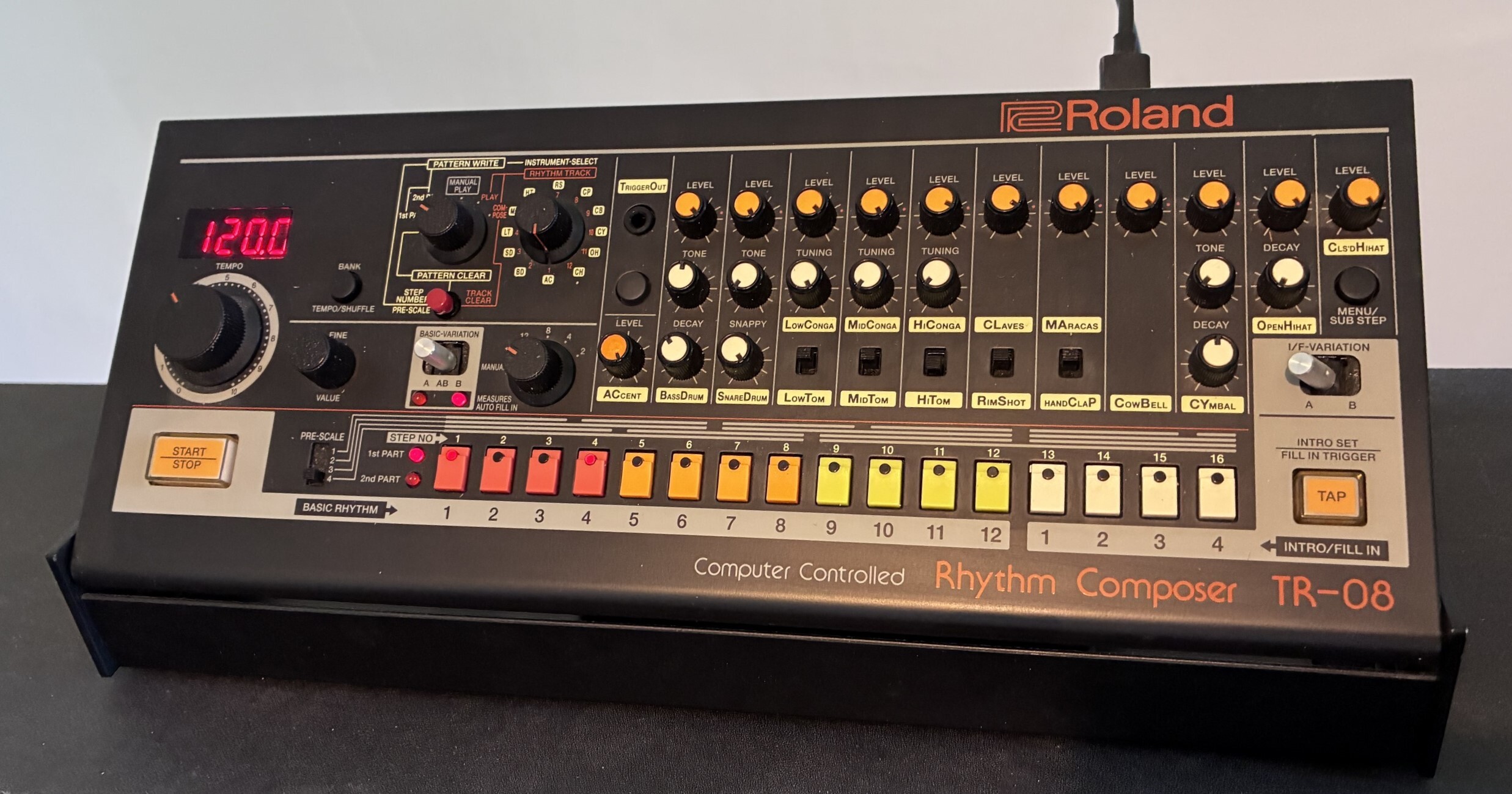 BAR Roland TR-08 + DK01