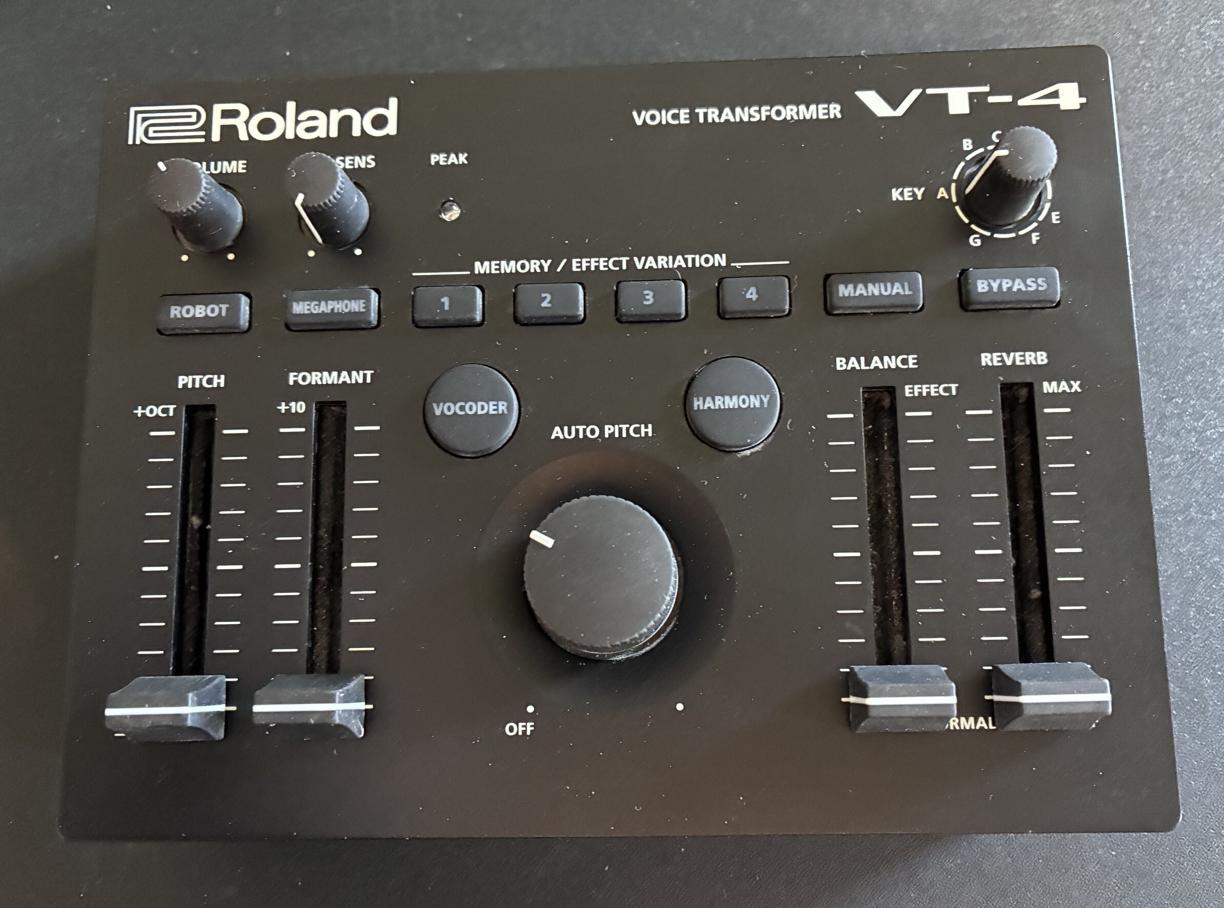 Roland vt-4 (vocoder, autotune) bon état