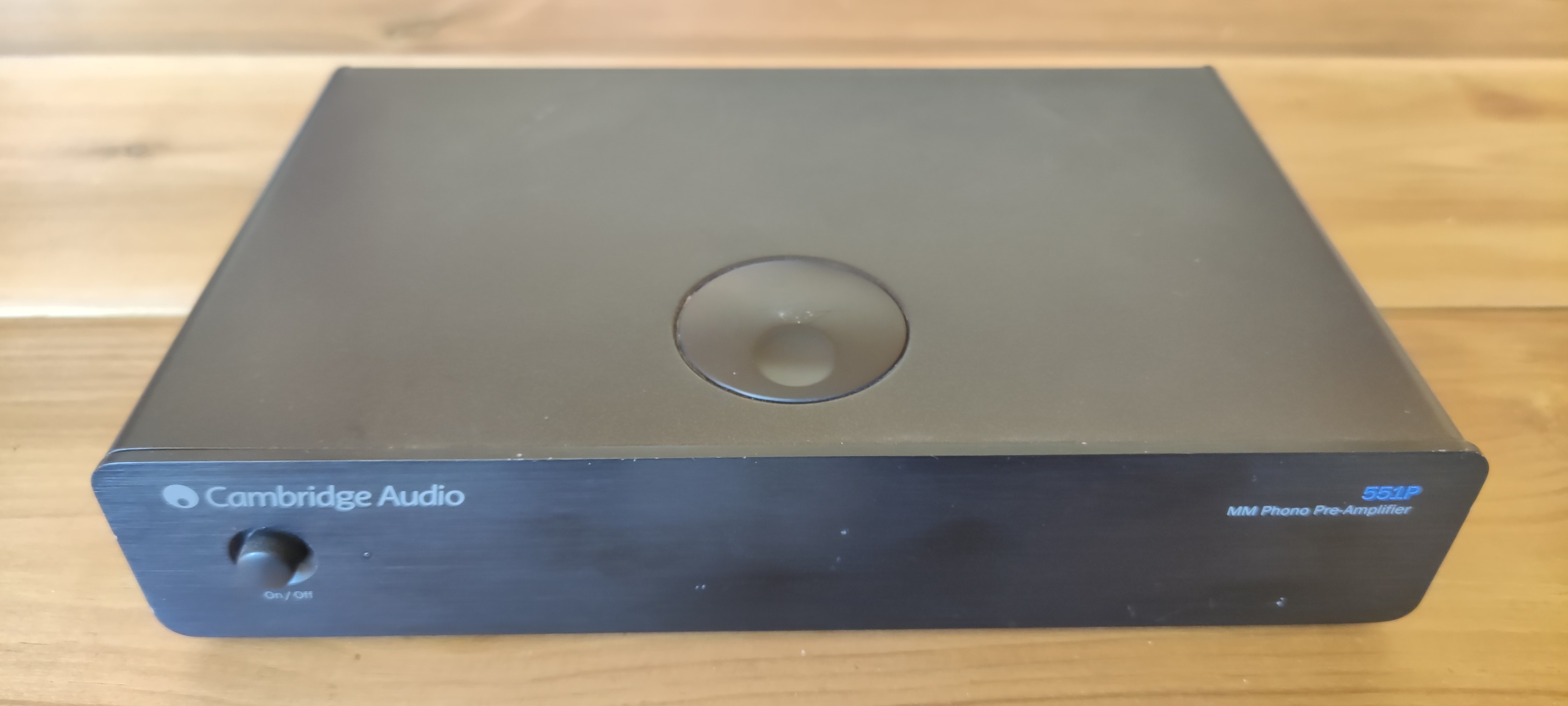 Préamp phono Cambridge audio 551P