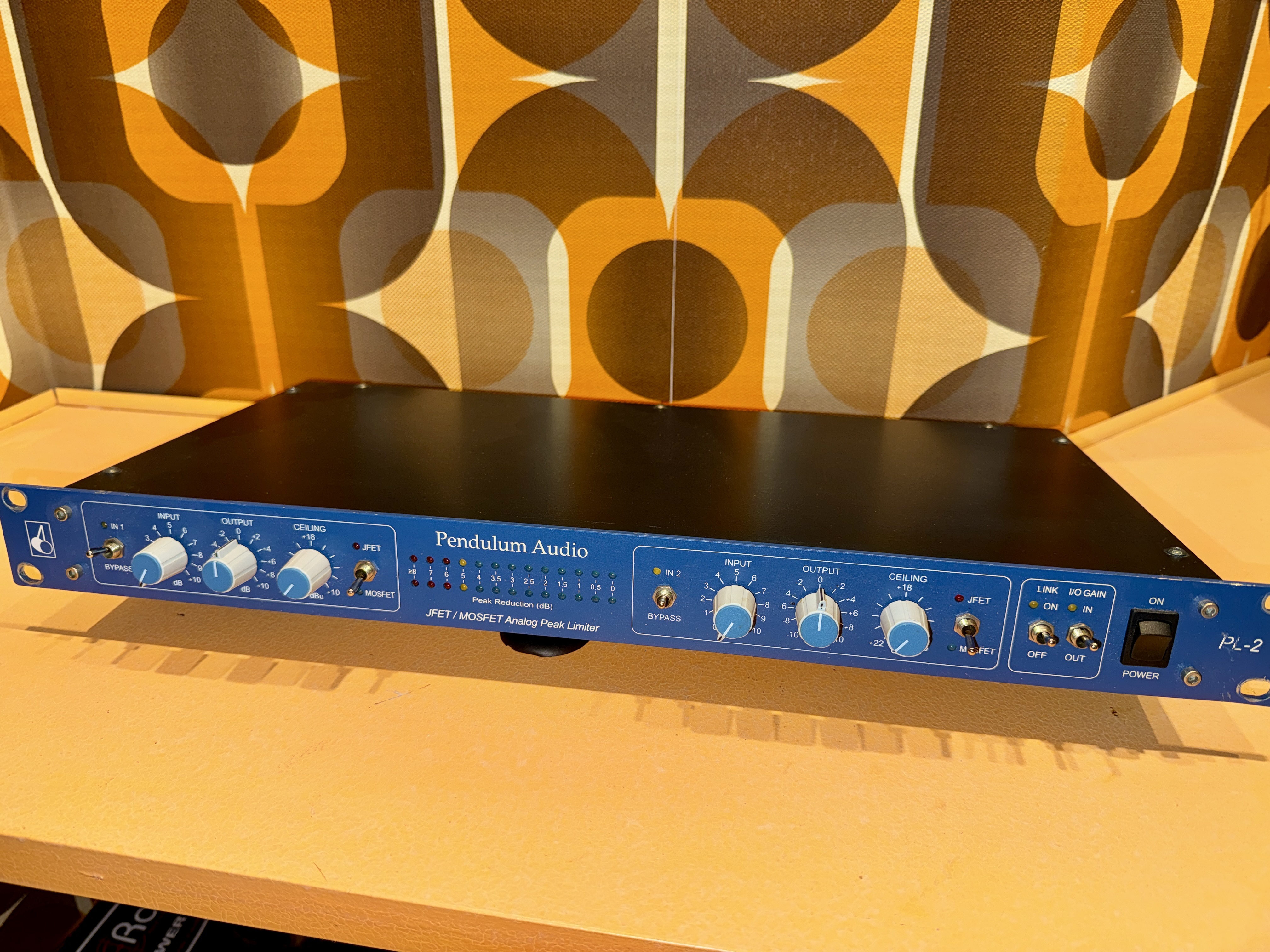 Pendulum Audio PL-2 Peak Limiter 