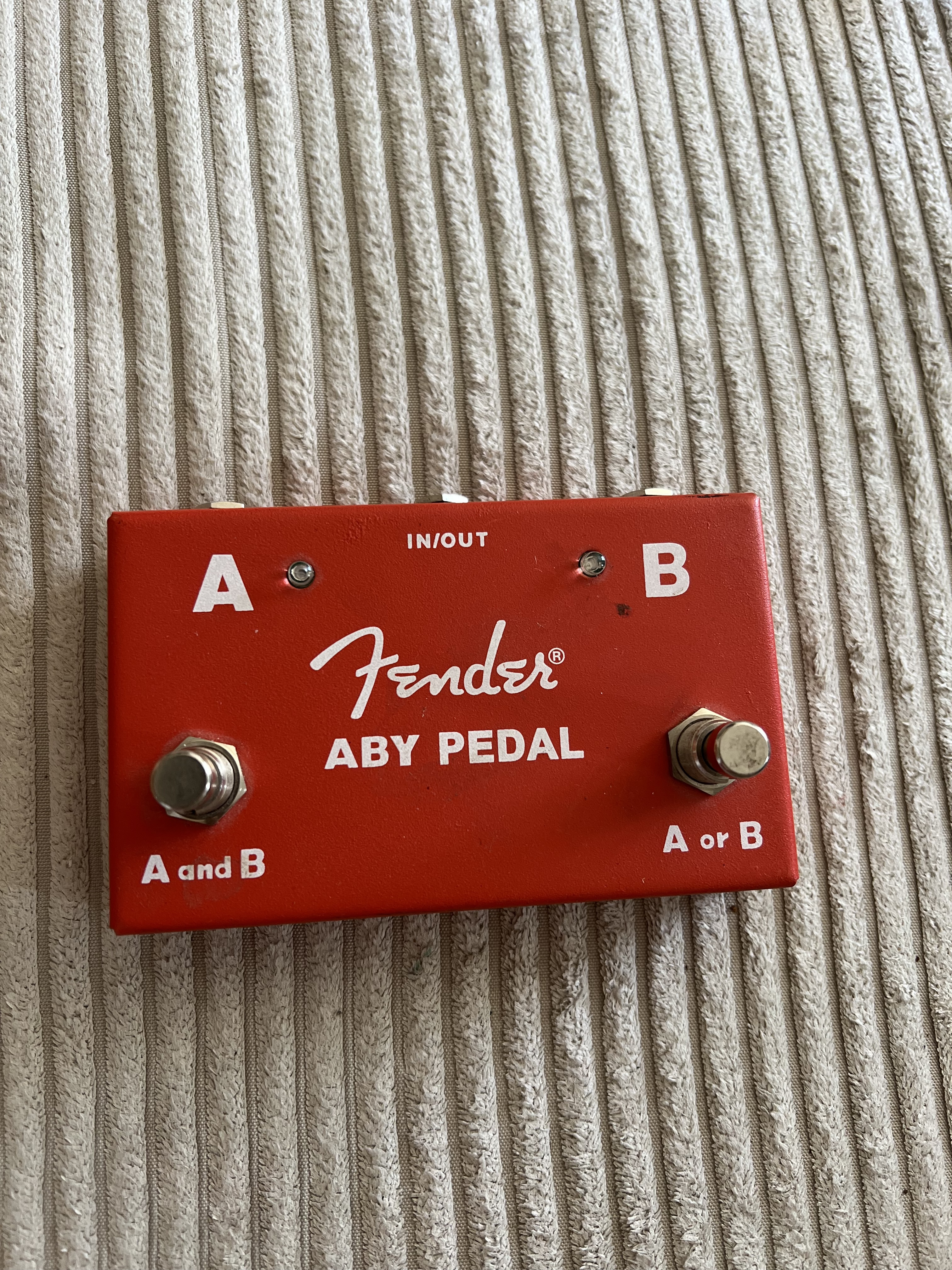 Vends fender ABY footswitch comme neuf très peu utilisé 