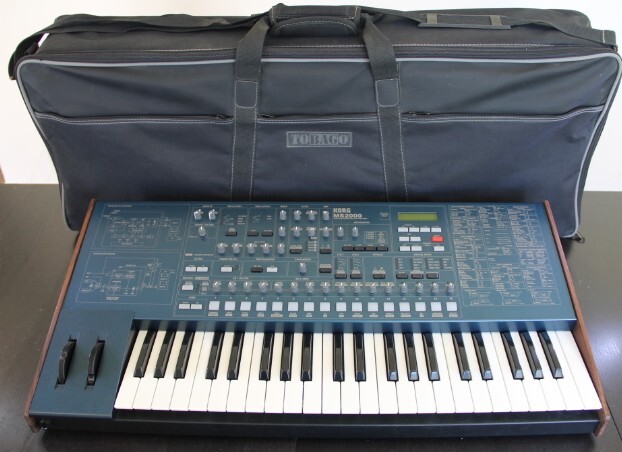 Vends KORG MS 2000 avec housse transport clavier