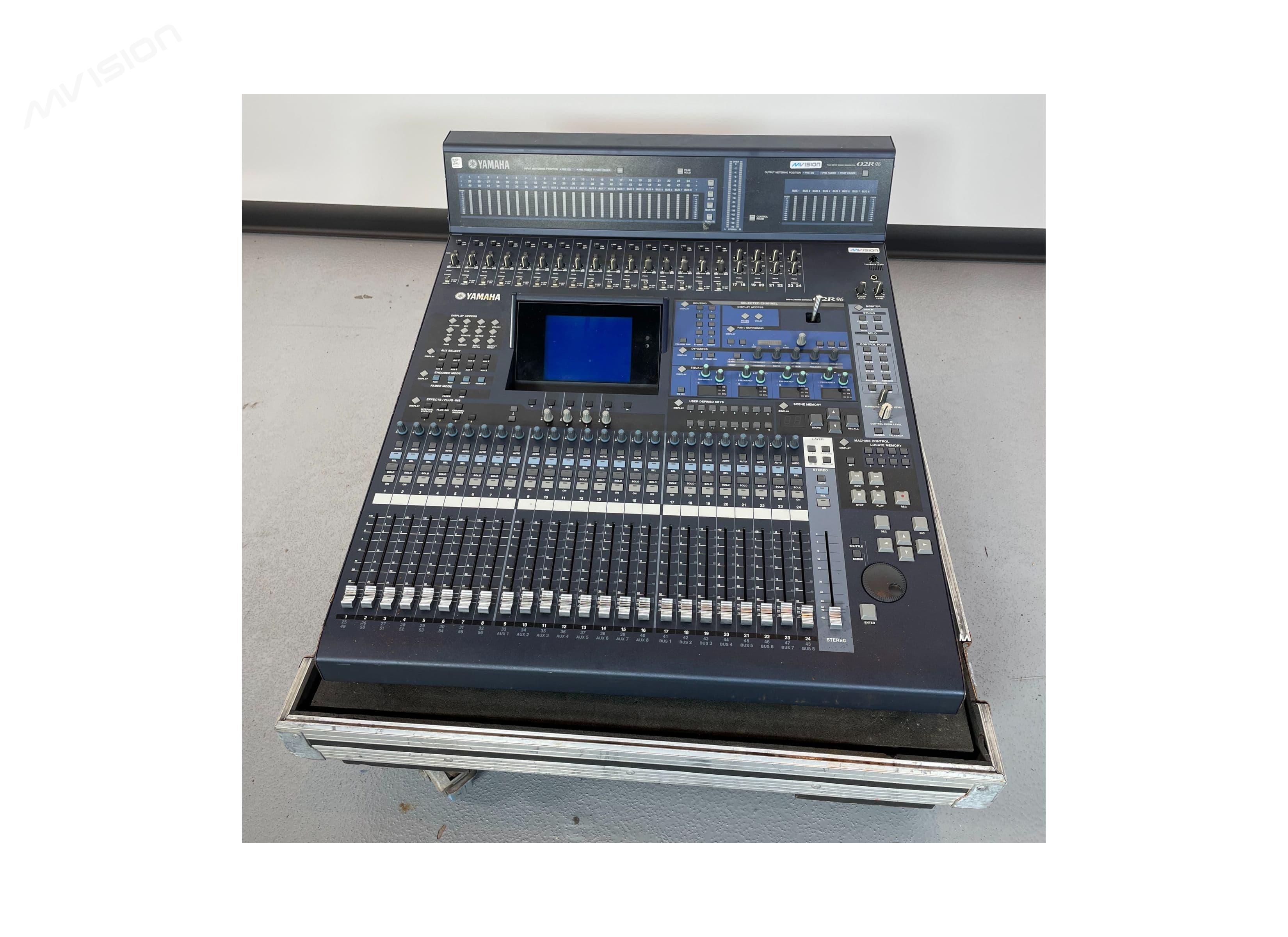   Console numérique 02R96 Yamaha  