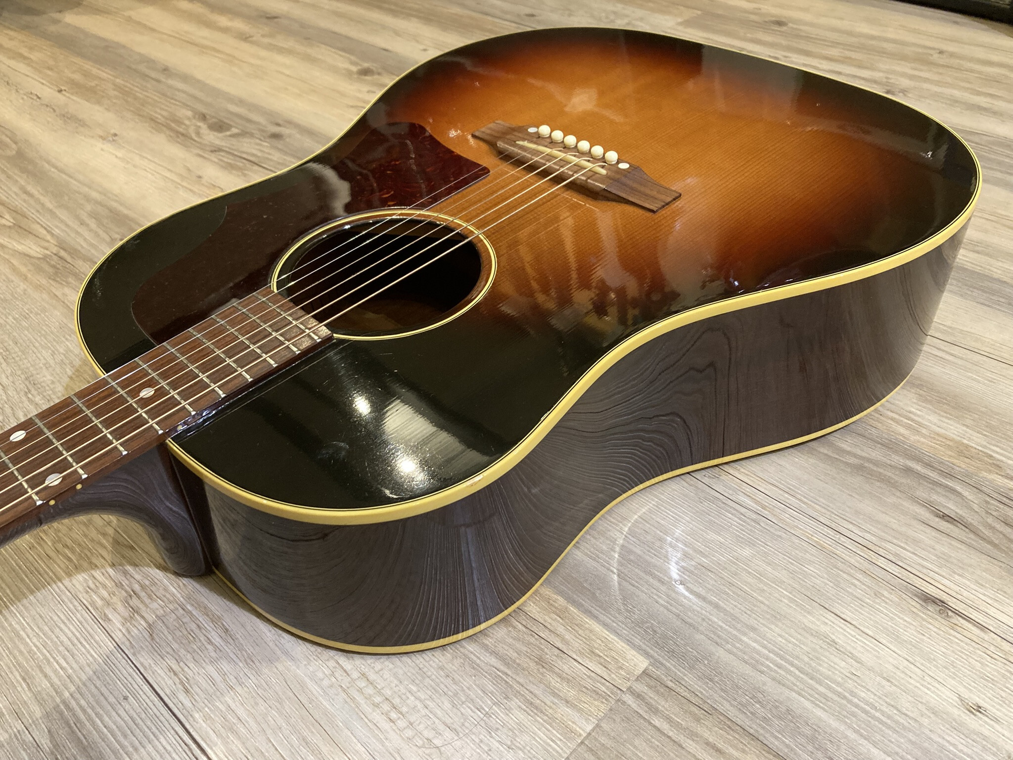 Gibson J45 (31424)