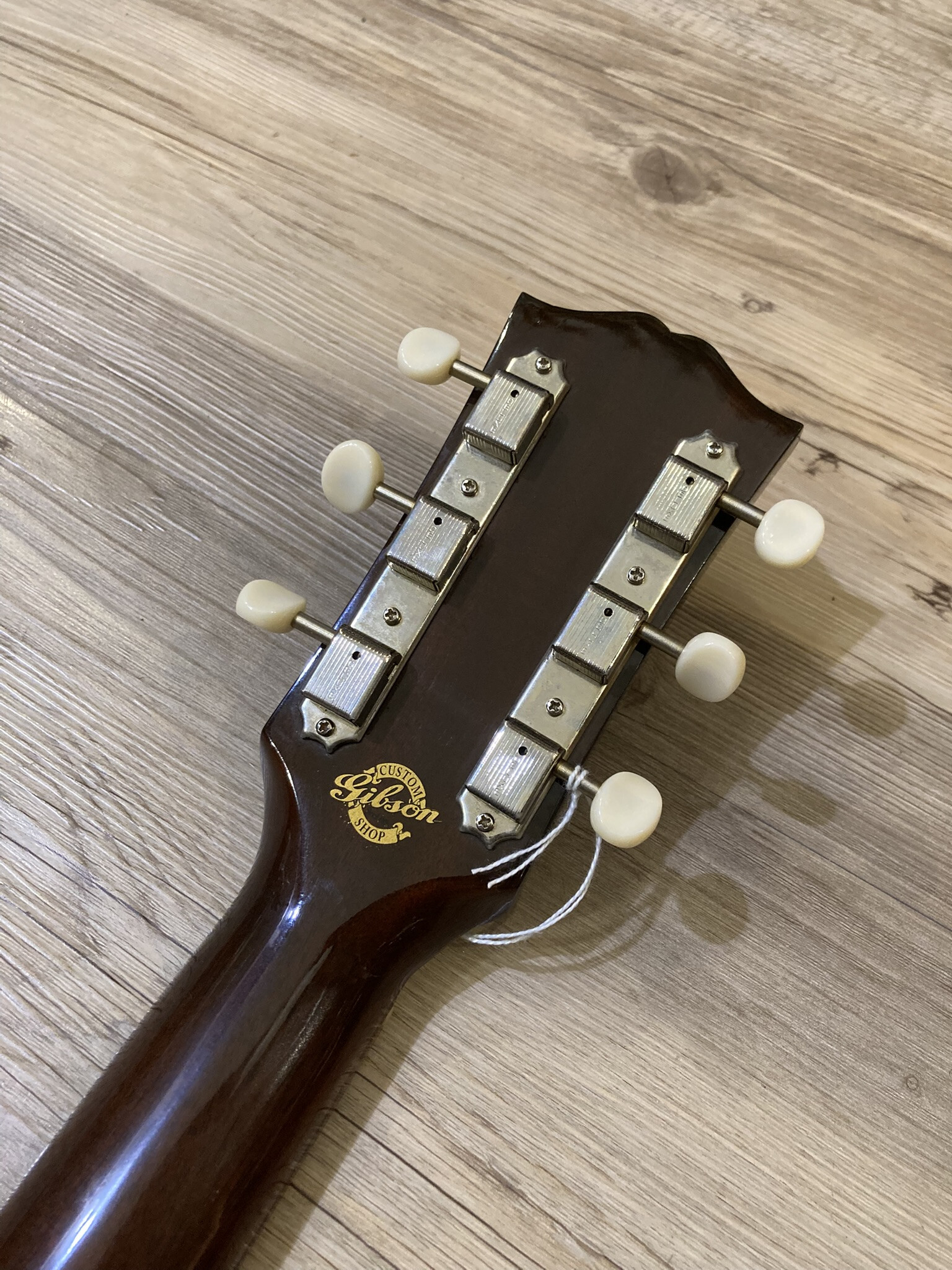 Gibson J45 (22677)