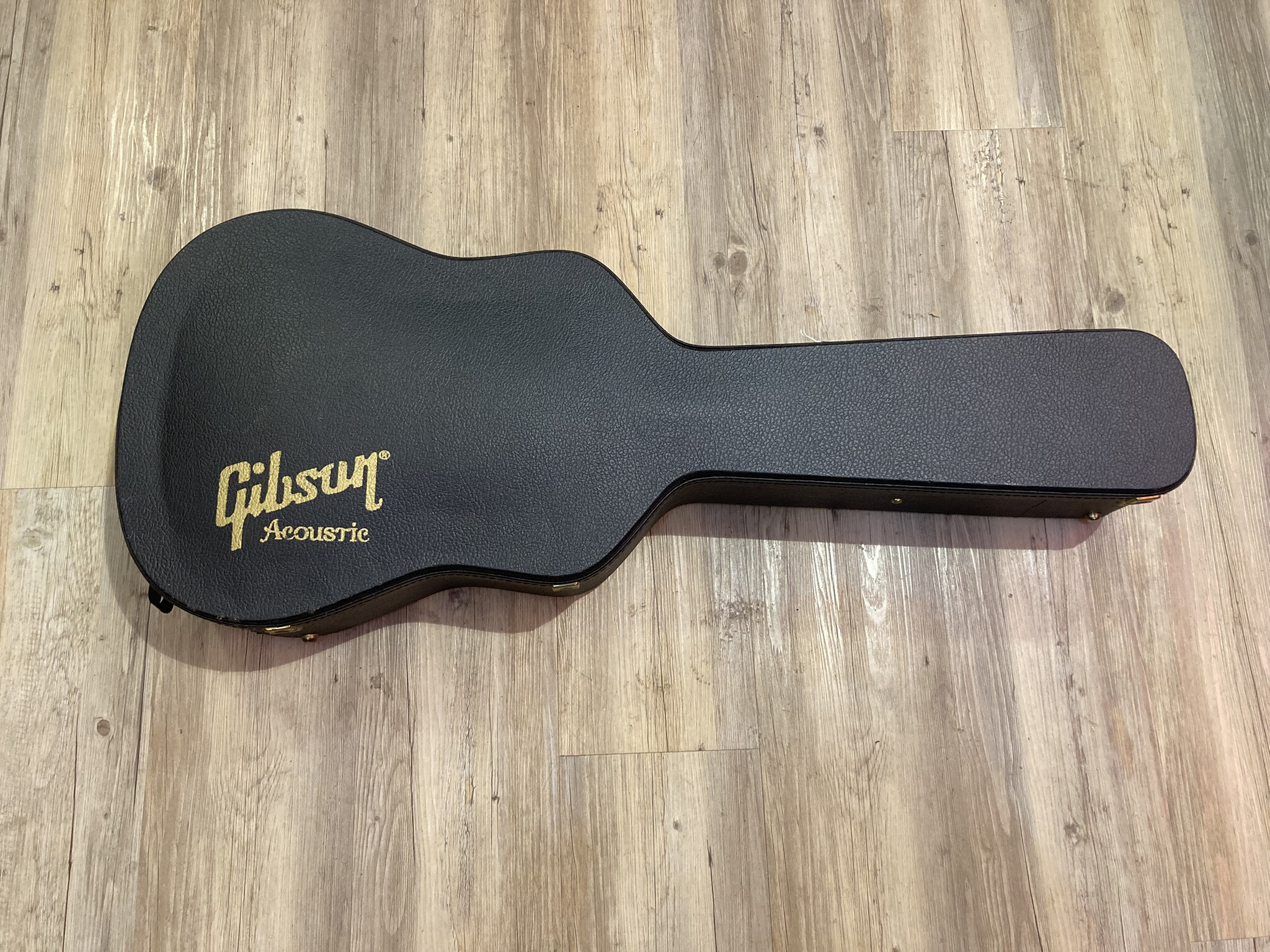 Gibson J45 (65676)