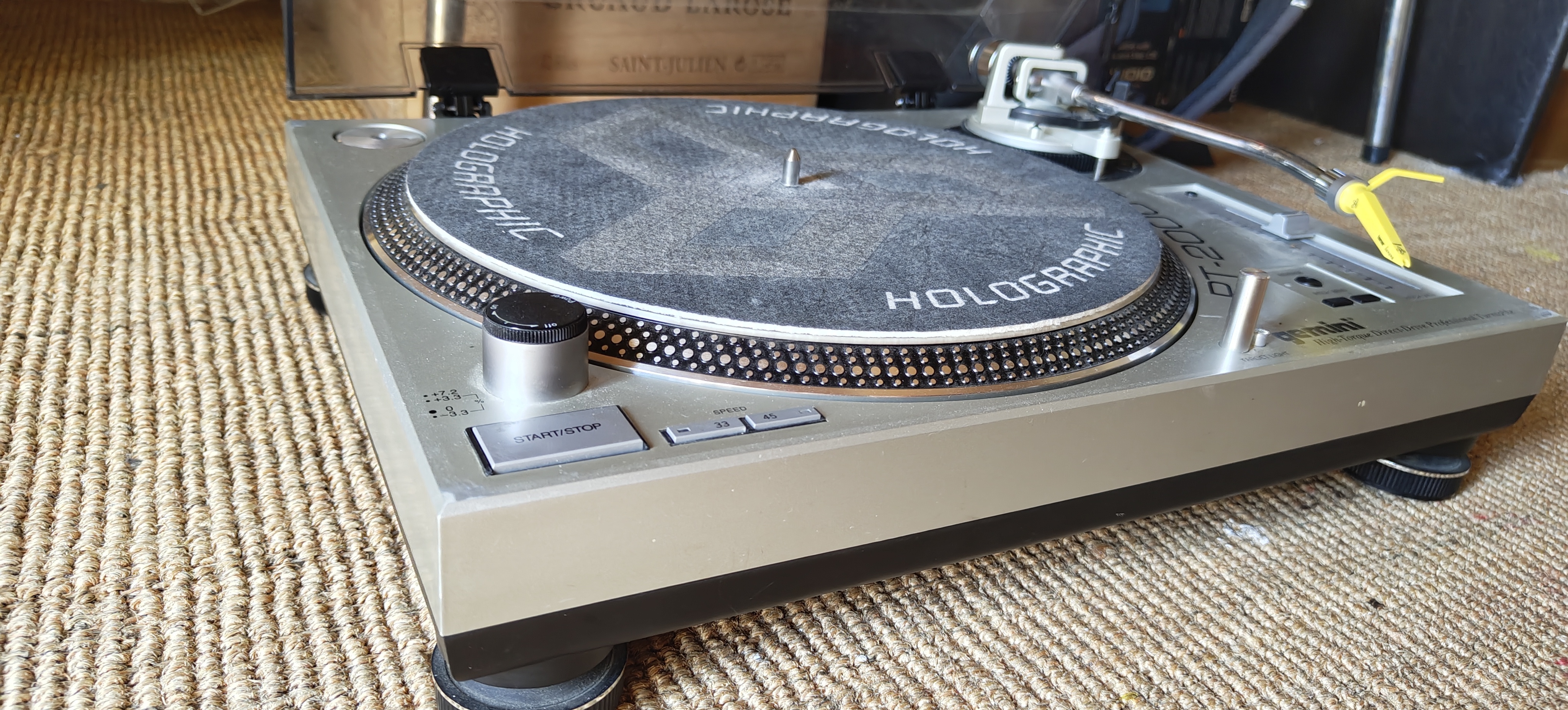 Gemini DJ PT-2000 (2303)