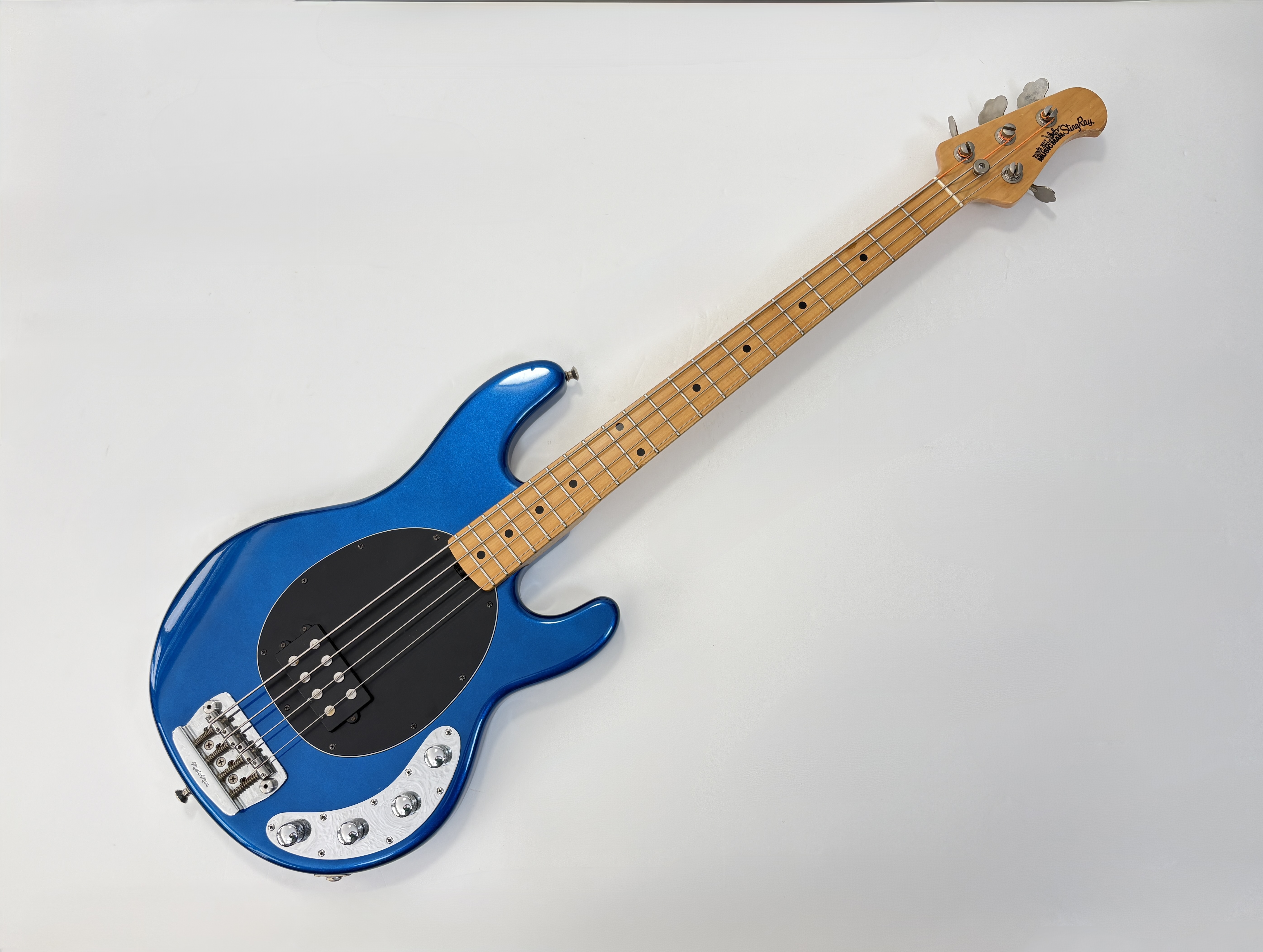 Music Man Stingray 4H EX 3EQ Pearl Blue 2000 made in Japan