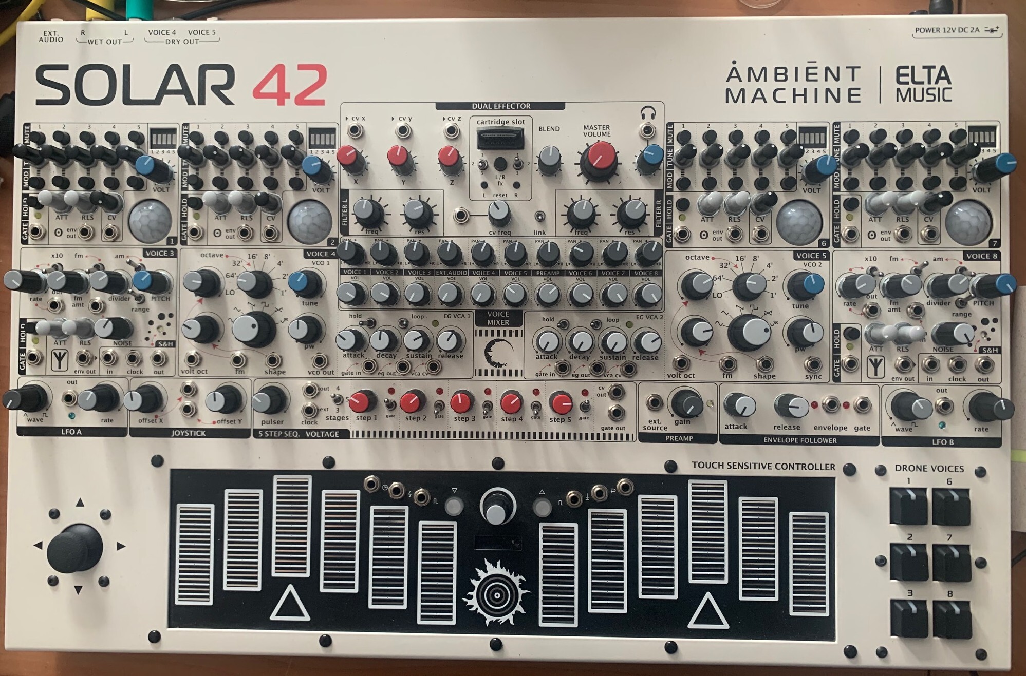 Elta Music Solar 42
