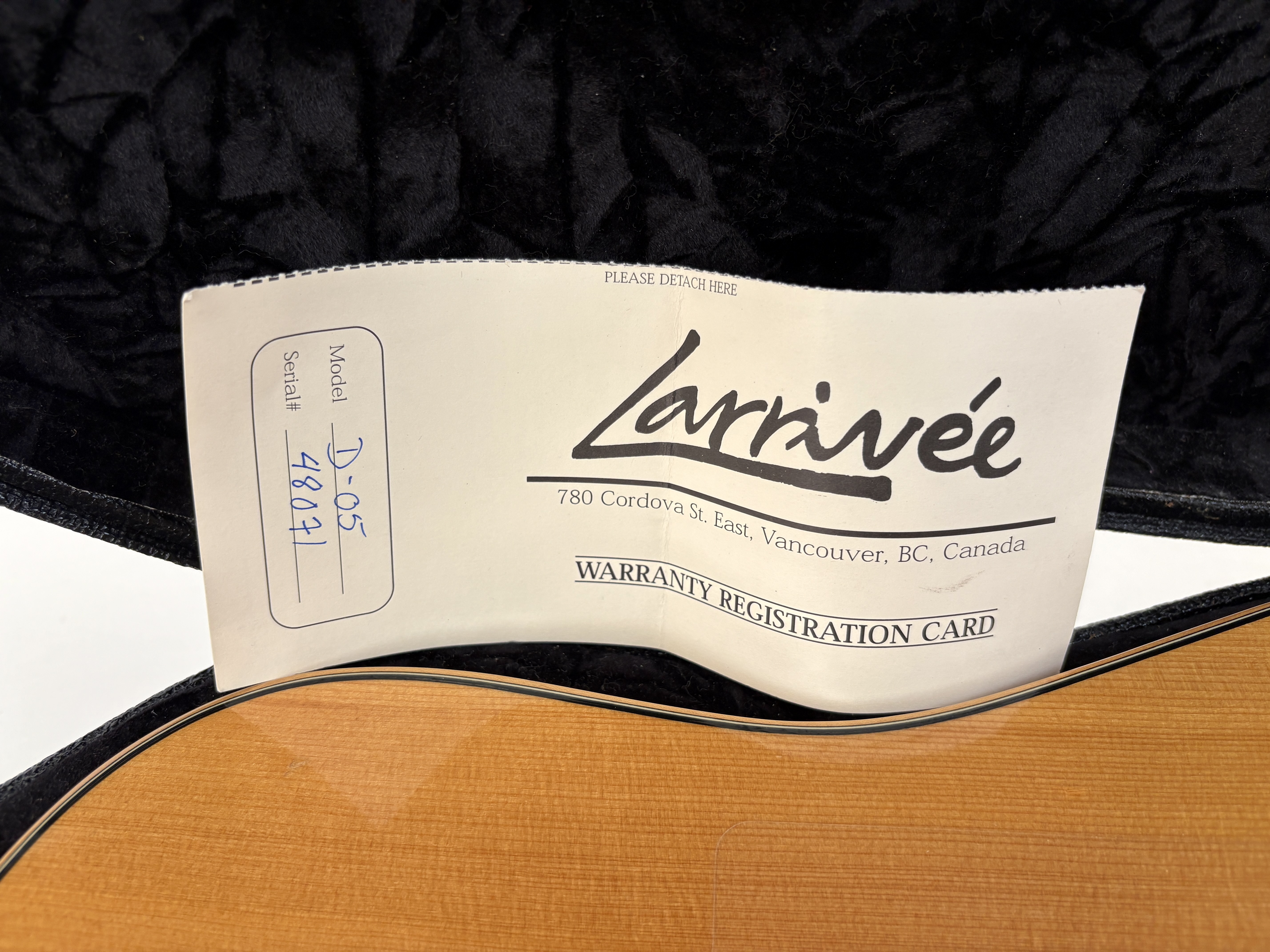 Larrivée D-05 (72622)