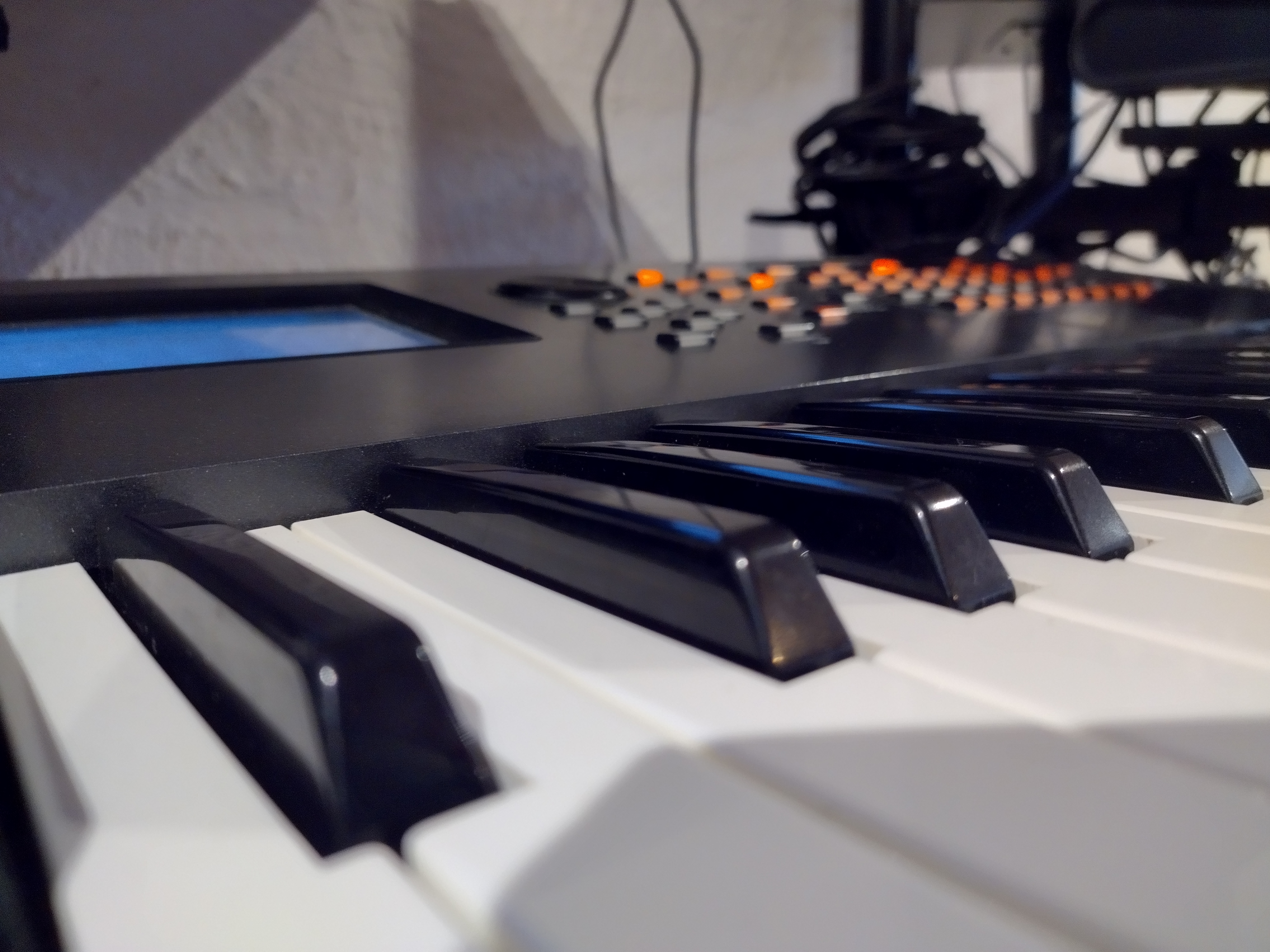 Yamaha Montage 6 (11355)