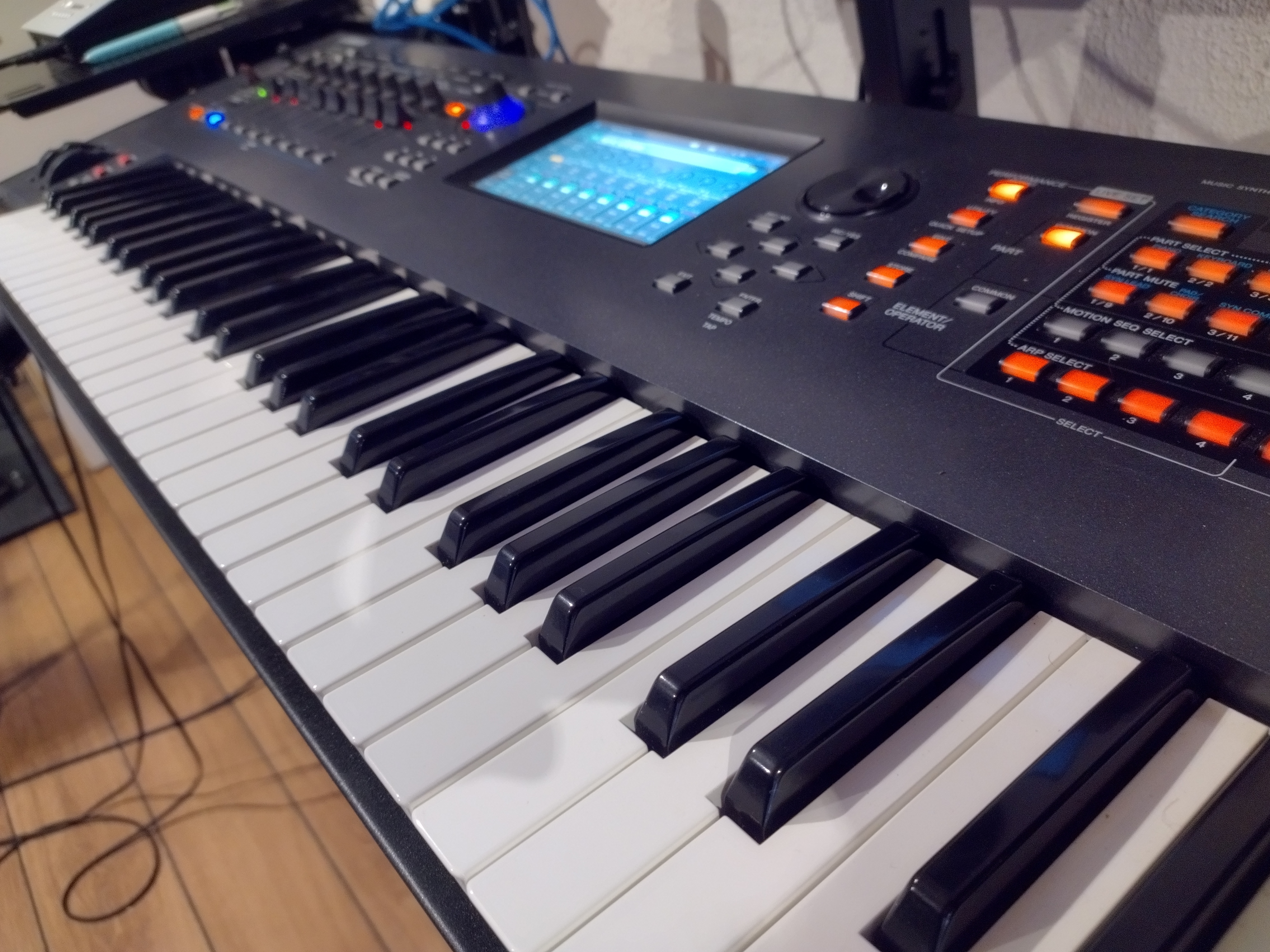 Yamaha Montage 6 (82643)