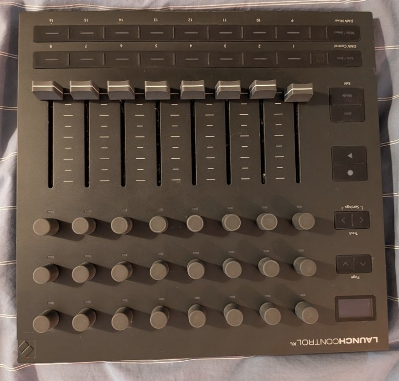 Vends novation launch kontrol mk3